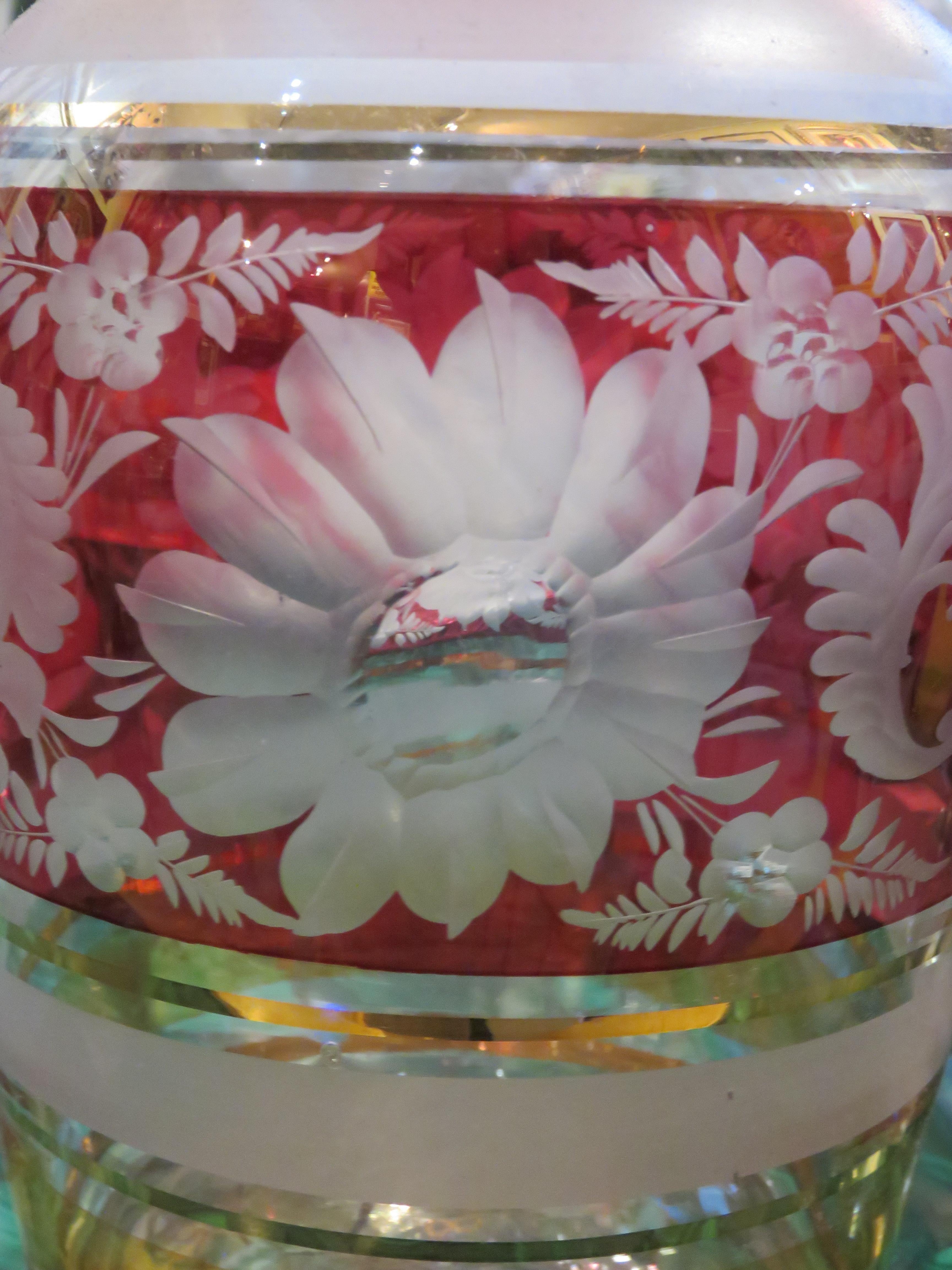 Important Estate 19TH Century Persian Etched Colored Glass Decanter Bottle For Sale 1