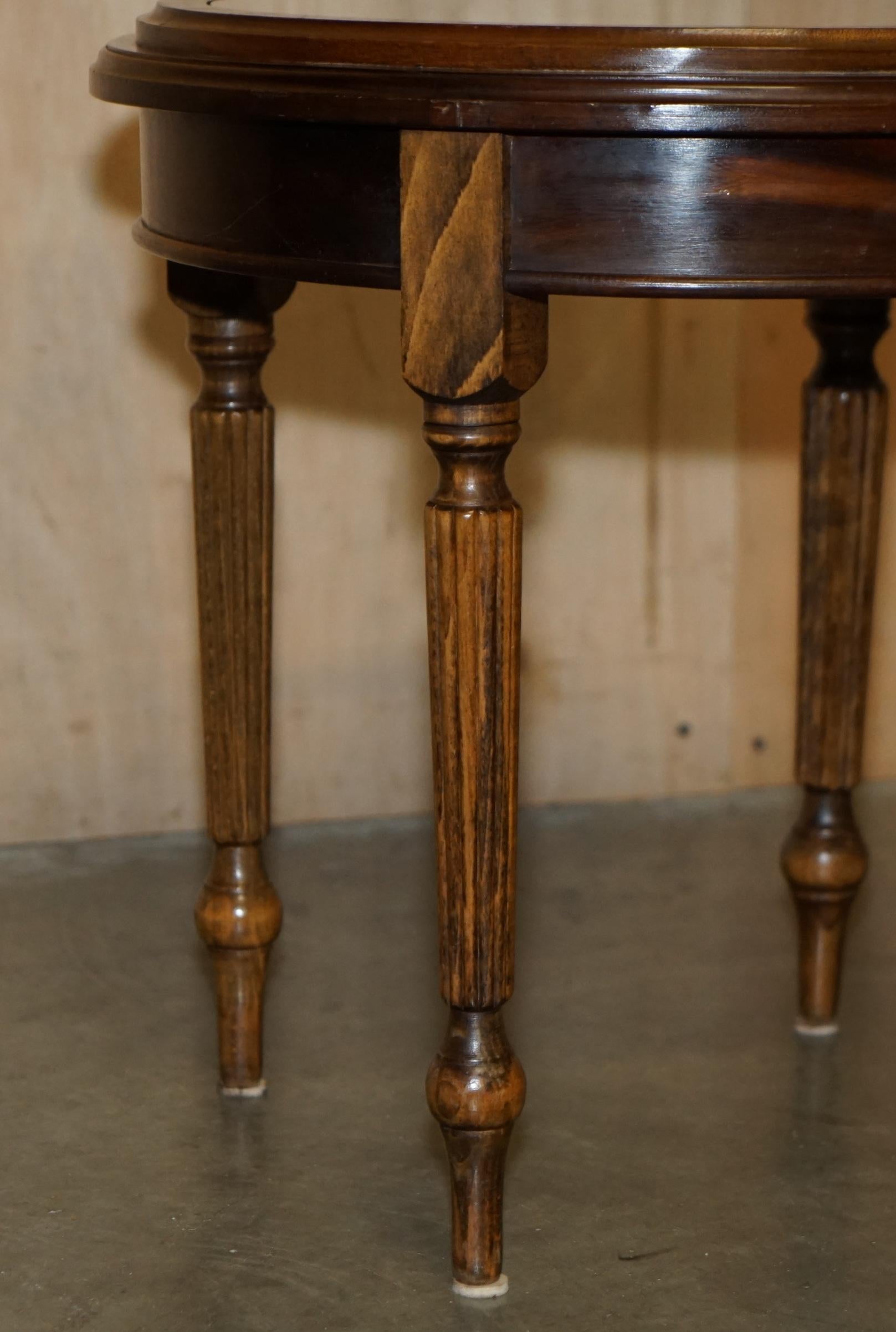 Fait main IMPORTANTE EXQUISITE ANTiQUE VICTORIENNE BLEUE TABLE D'ENDROIT D'ACCOMPAGNEMENT IHN PLATEAUS en vente