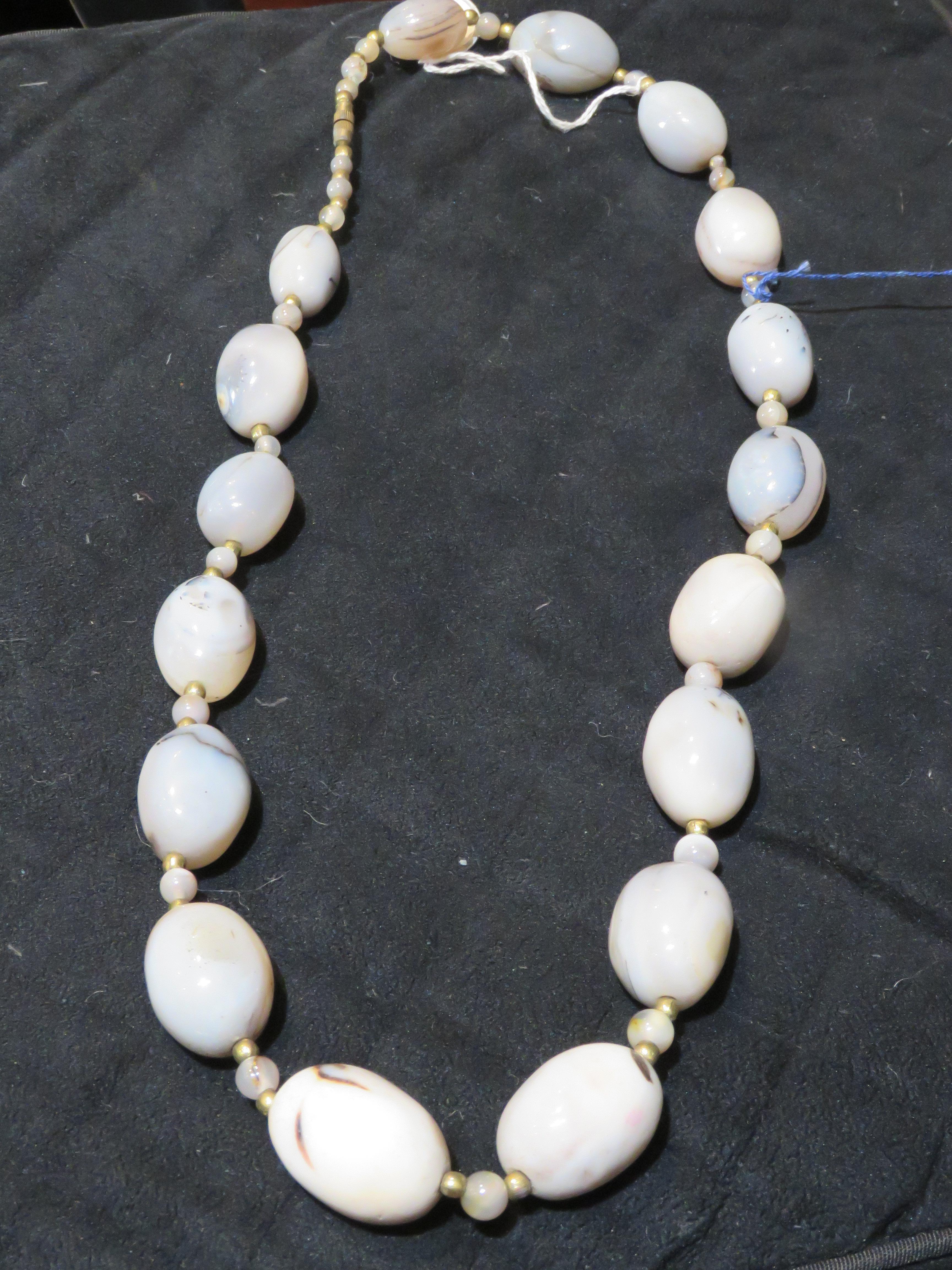 Important Fancy Large Agate Precious Stone Necklace Hotel Roosevelt ...