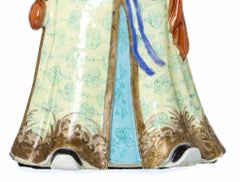 IMPORTANT FEMALE FIGURE WITH SWING HEAD Qing Dynasty Yongzheng period (1723-1735