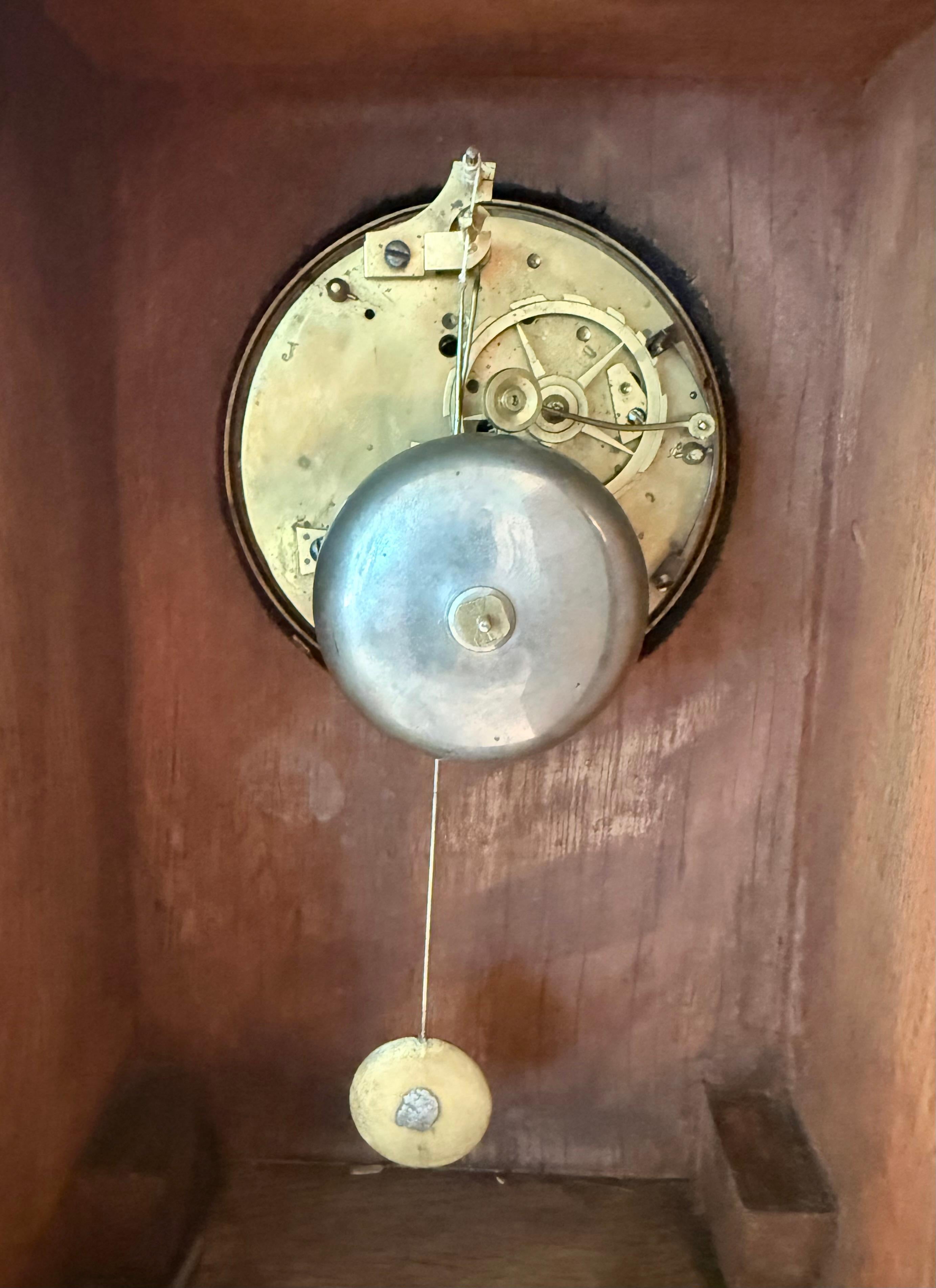 Important First Empire Mahogany Clock  by Charles Oudin in vendita 4