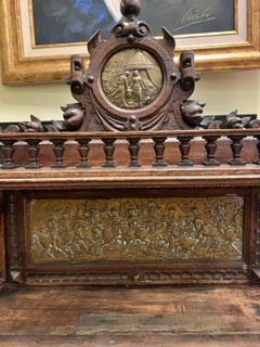 Important cabinet flamand 18ème siècle Assiettes en laiton d'Emanuel Van Meteren