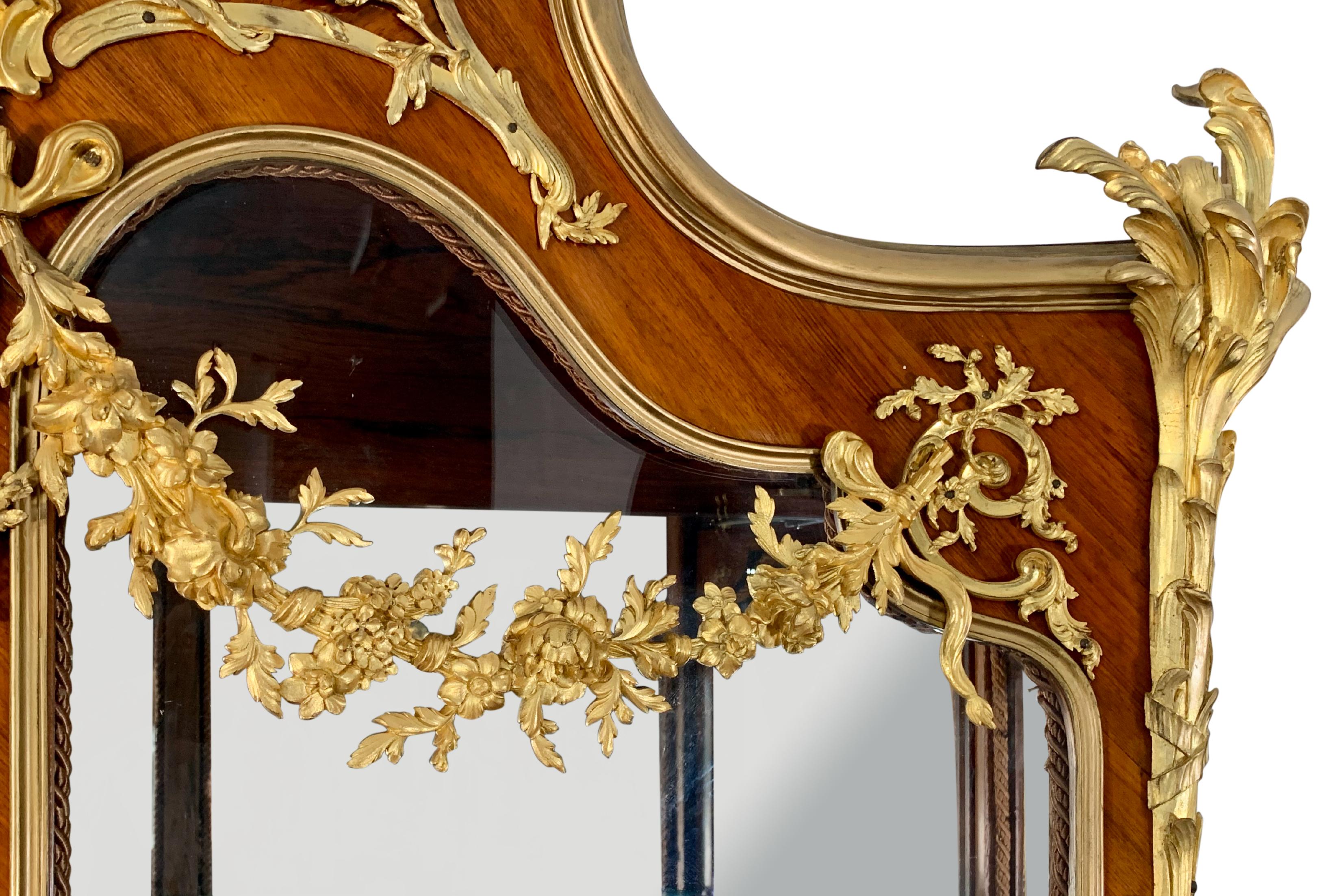 A Very Fine French 19th CenturyOrmolu-Mounted Louis XV Style Double-Door Vitrine For Sale 4