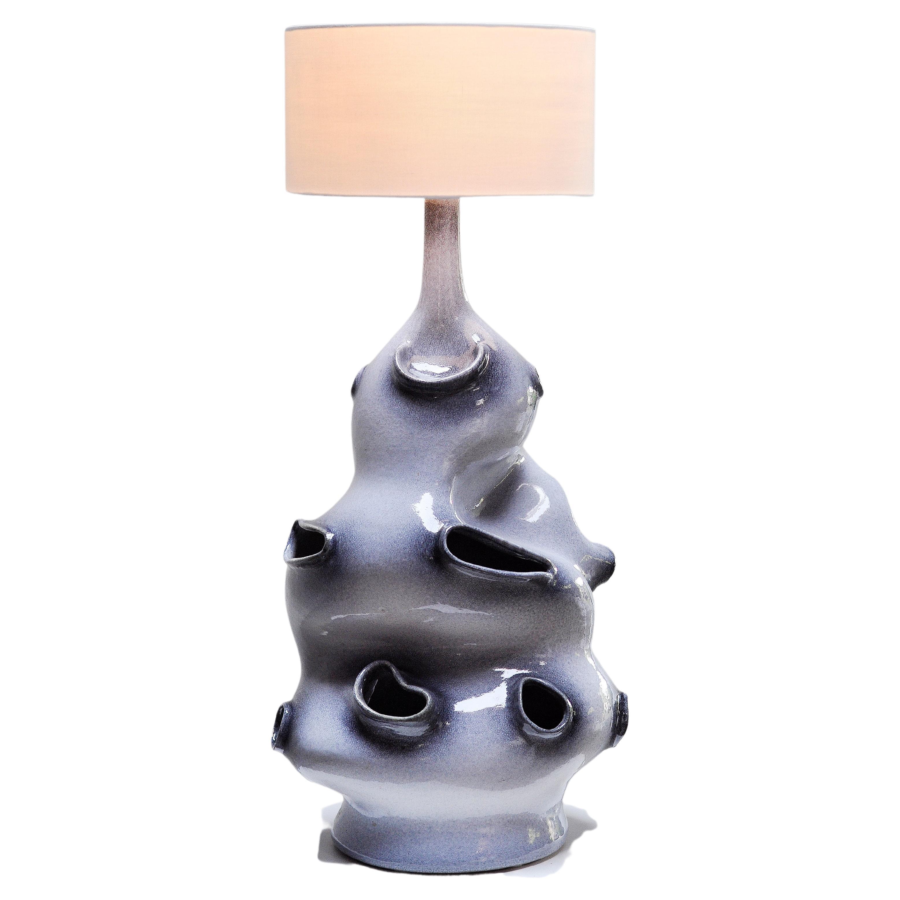 Wichtige französische glasierte Keramik-Skulptur-Tischlampe, 1970er Jahre im Angebot