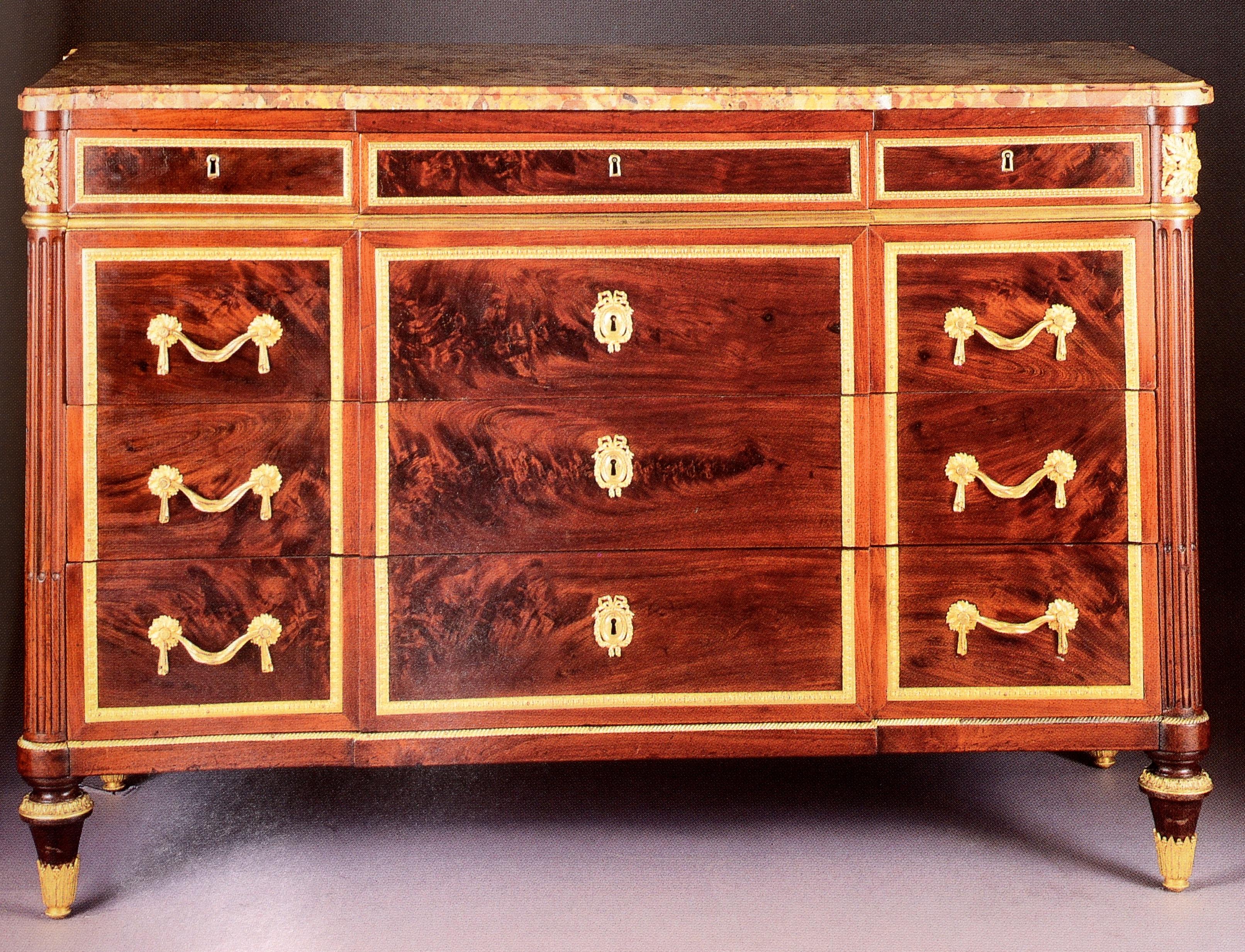 Important French & Continental Furniture Collection Formed by Roberto Polo For Sale 15