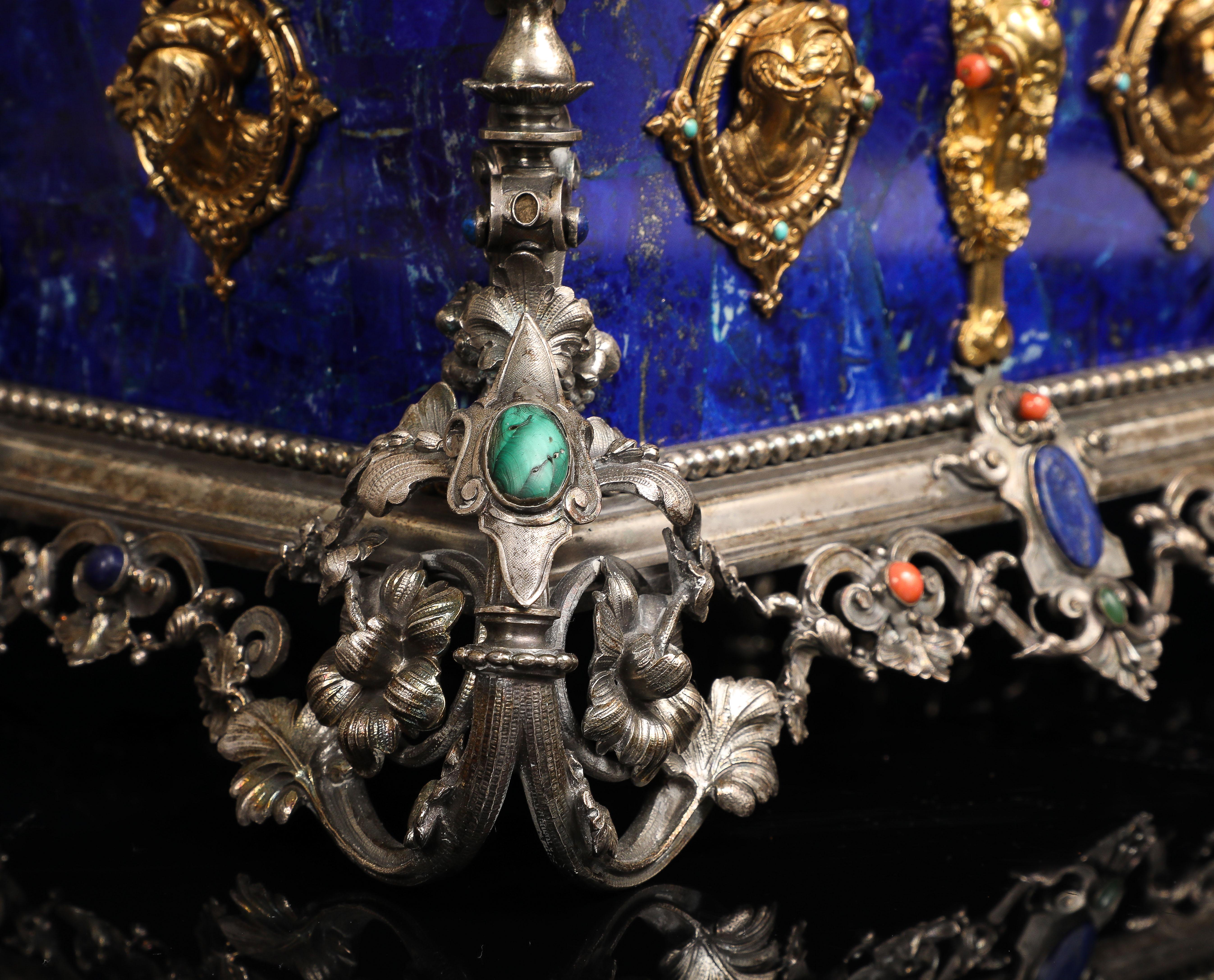Importante boîte couverte en argent, Lapis Lazuli Jewellers, de style renaissance française en vente 5