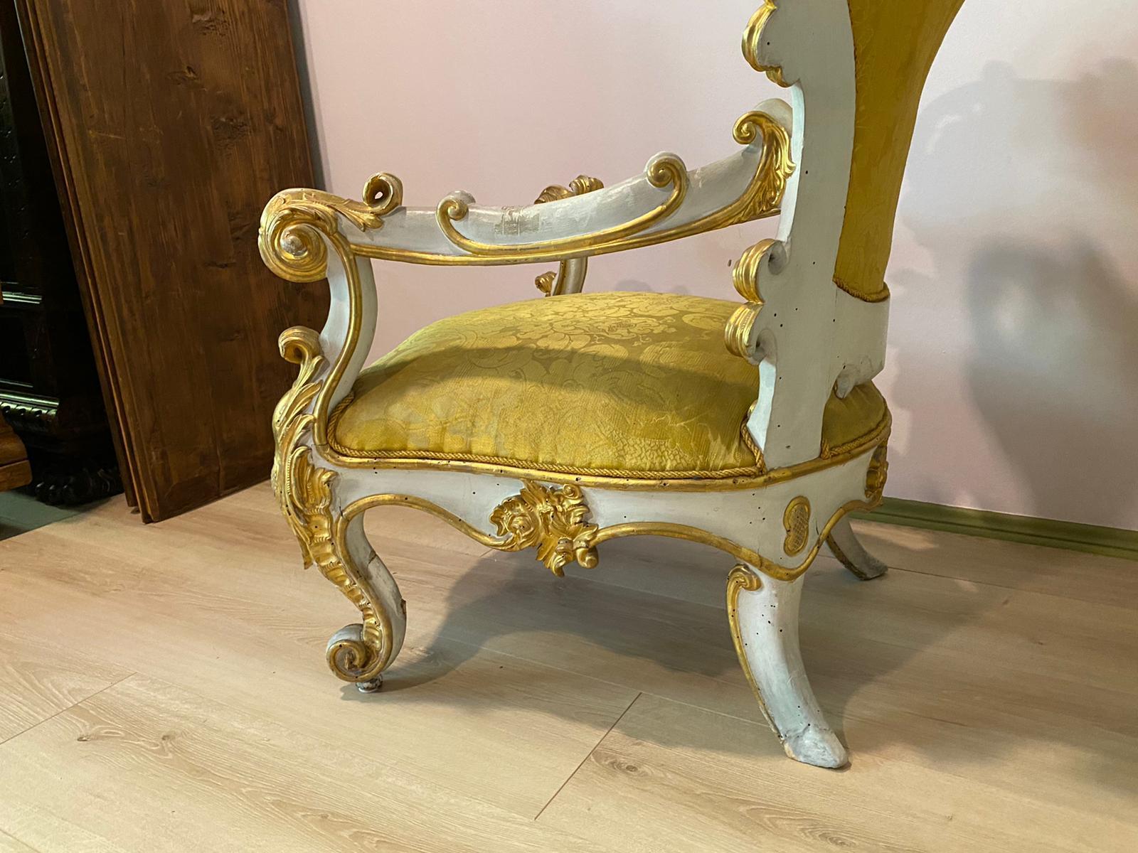 Importante set francese Divano, (2) poltrone e tavolo fine XIX secolo in vendita 1