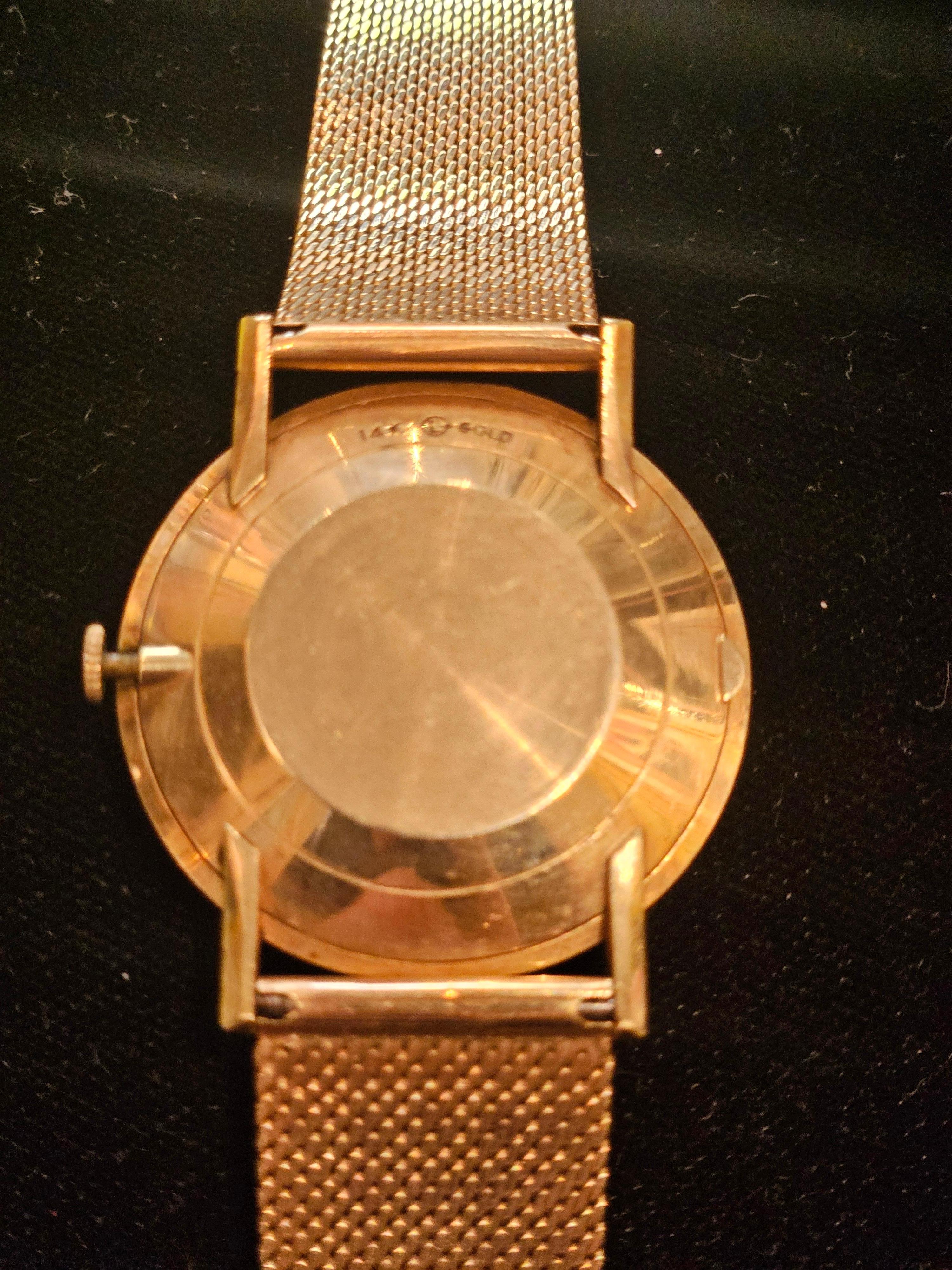 Women's or Men's Important French Swiss 14KT Gold Longines Automatic Watch with 14KT Gold Band For Sale