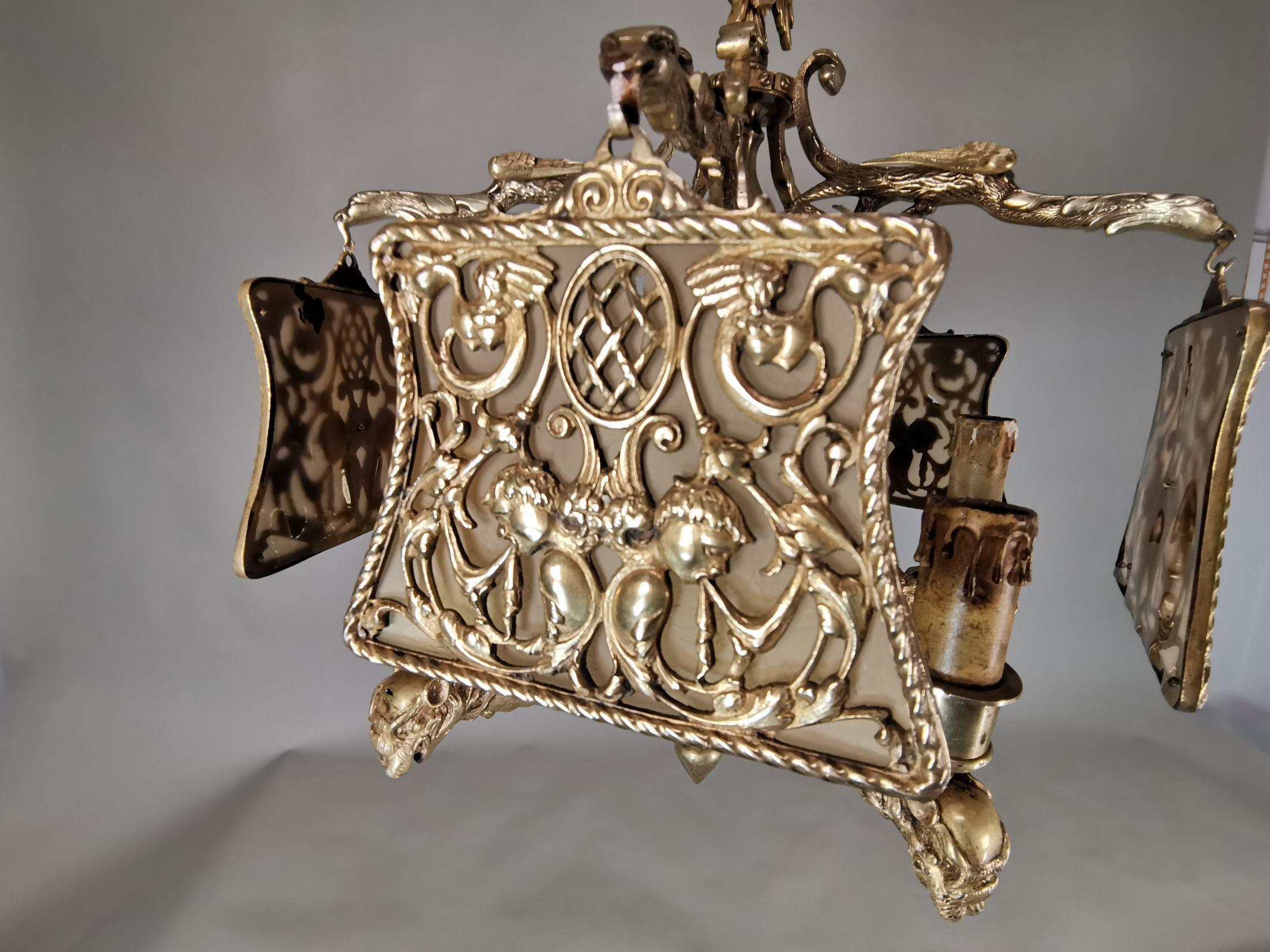 Importante lampe en bronze doré du 19e siècle en vente 3