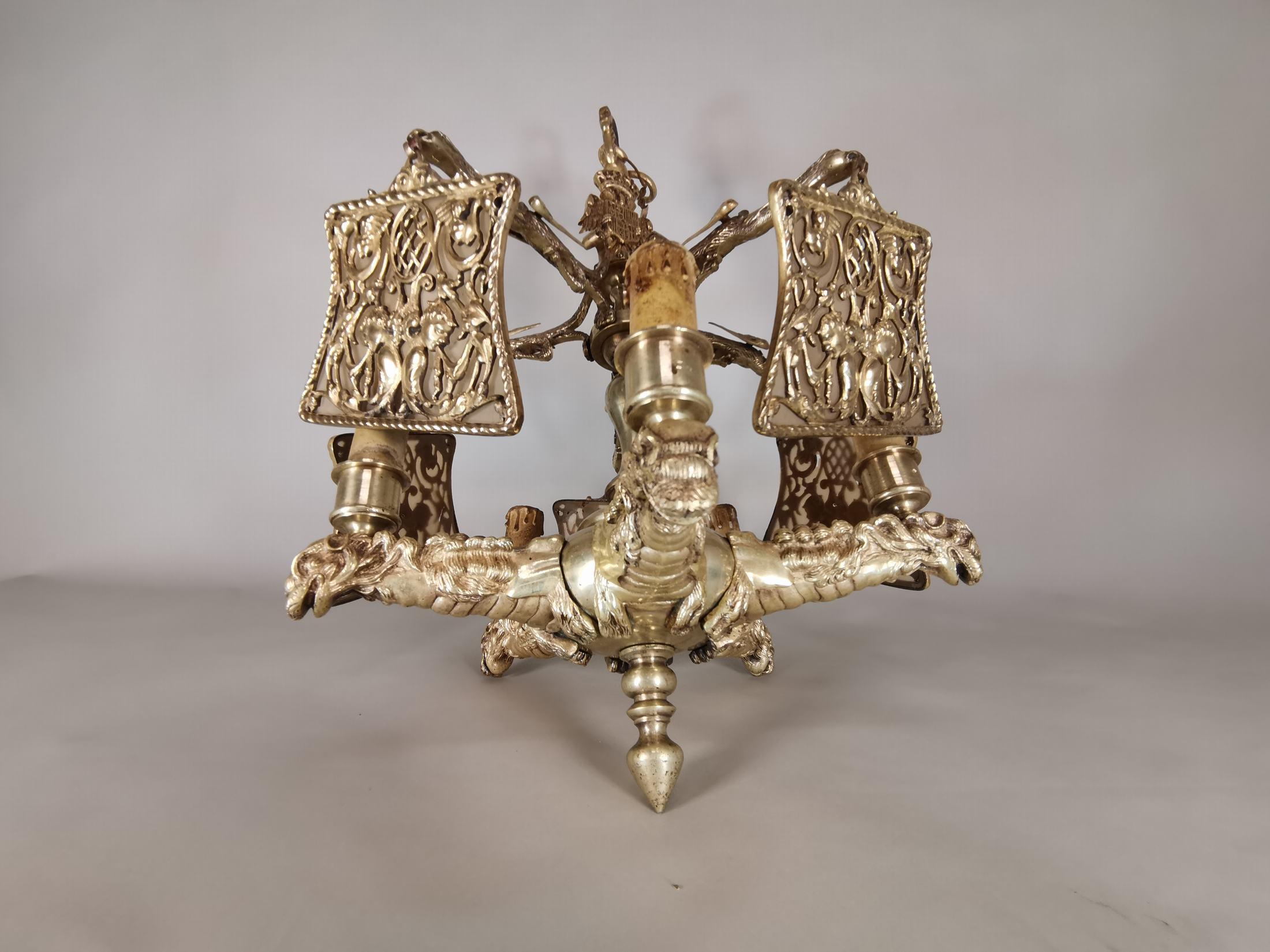 Important Gilded Bronze Lamp of the 19th Century In Good Condition For Sale In Madrid, ES