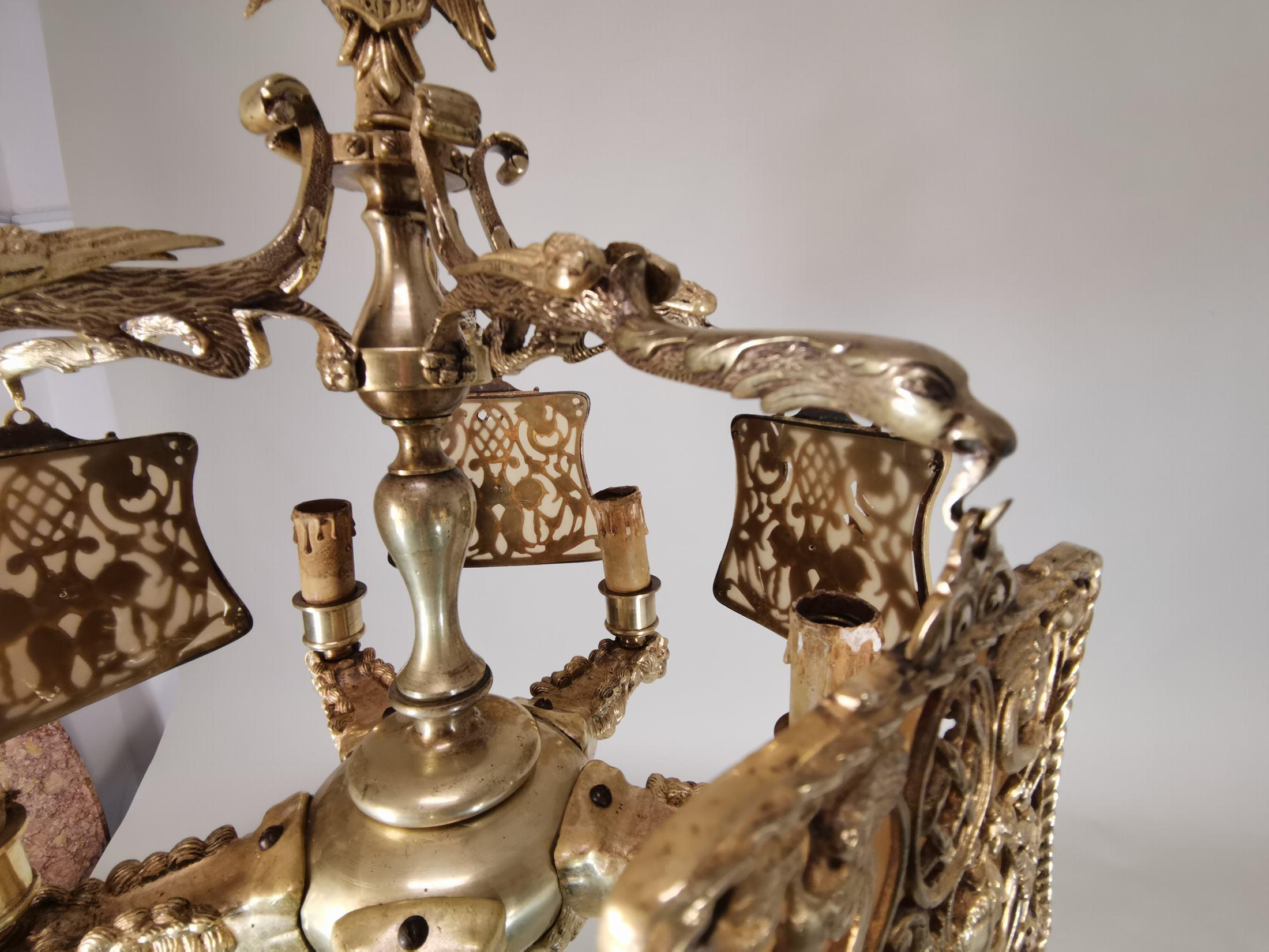 Importante lampe en bronze doré du 19e siècle en vente 1