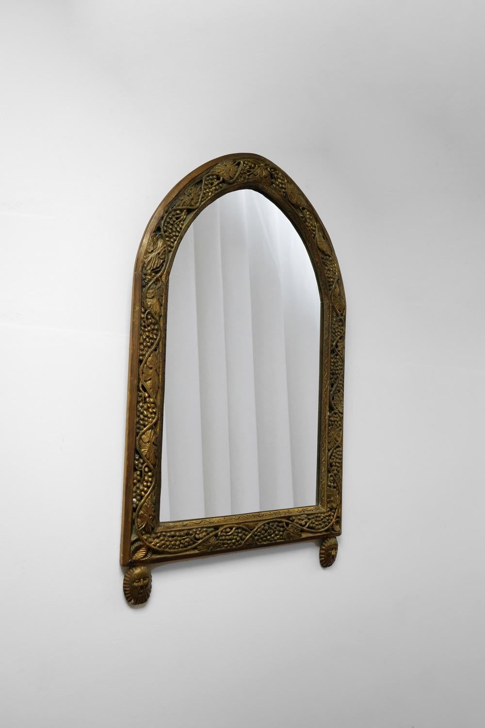 French  Important gilded wood mirror, XXth c. For Sale