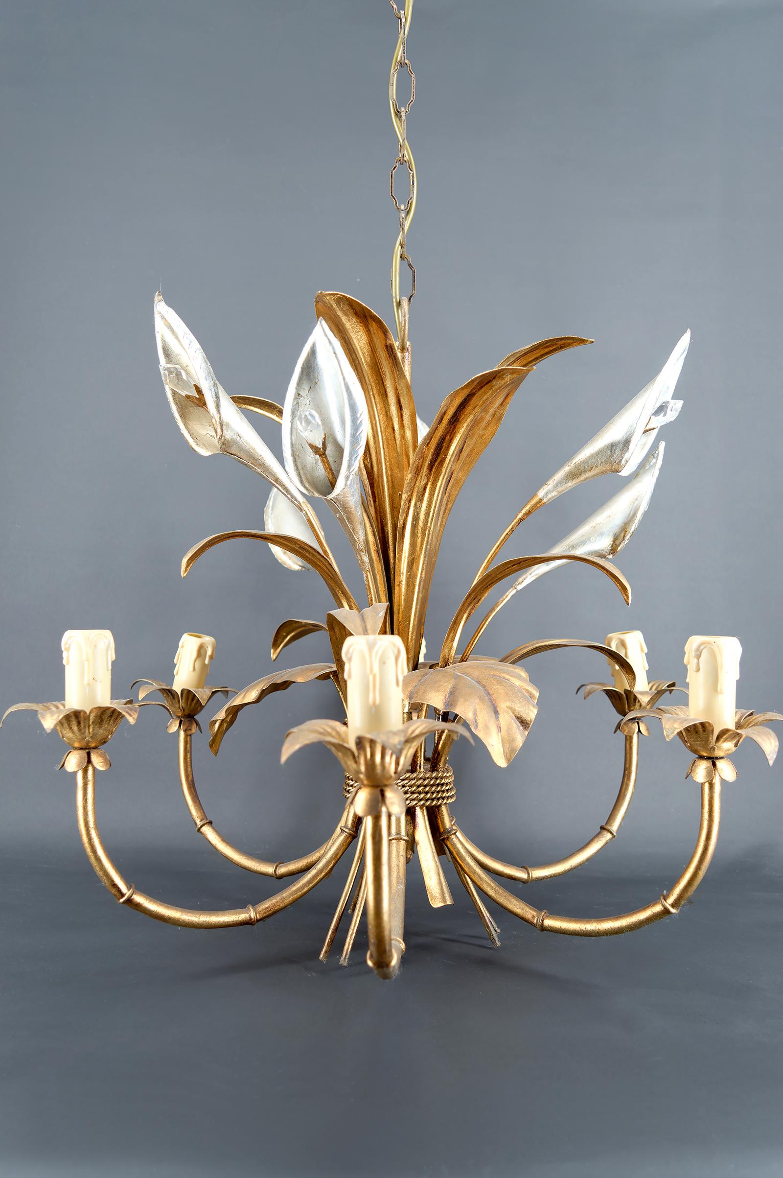 Important Gilt  “Calla Lily” Chandelier by Hans Kögl, Hollywood Regency, 1970's For Sale 9