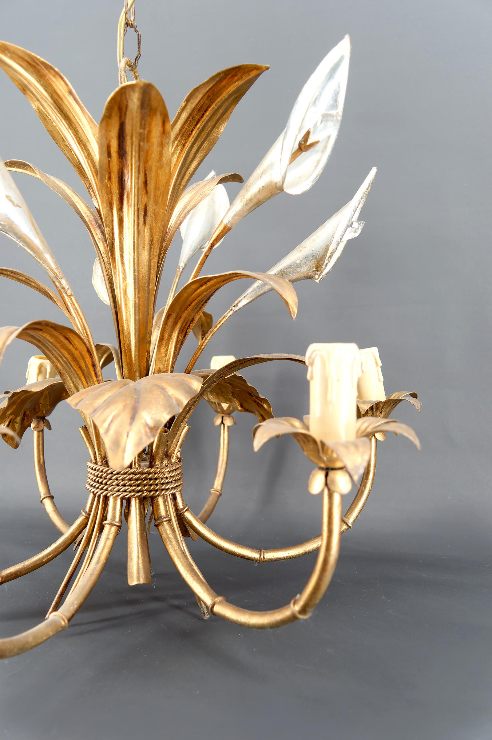 Important Gilt  “Calla Lily” Chandelier by Hans Kögl, Hollywood Regency, 1970's For Sale 1