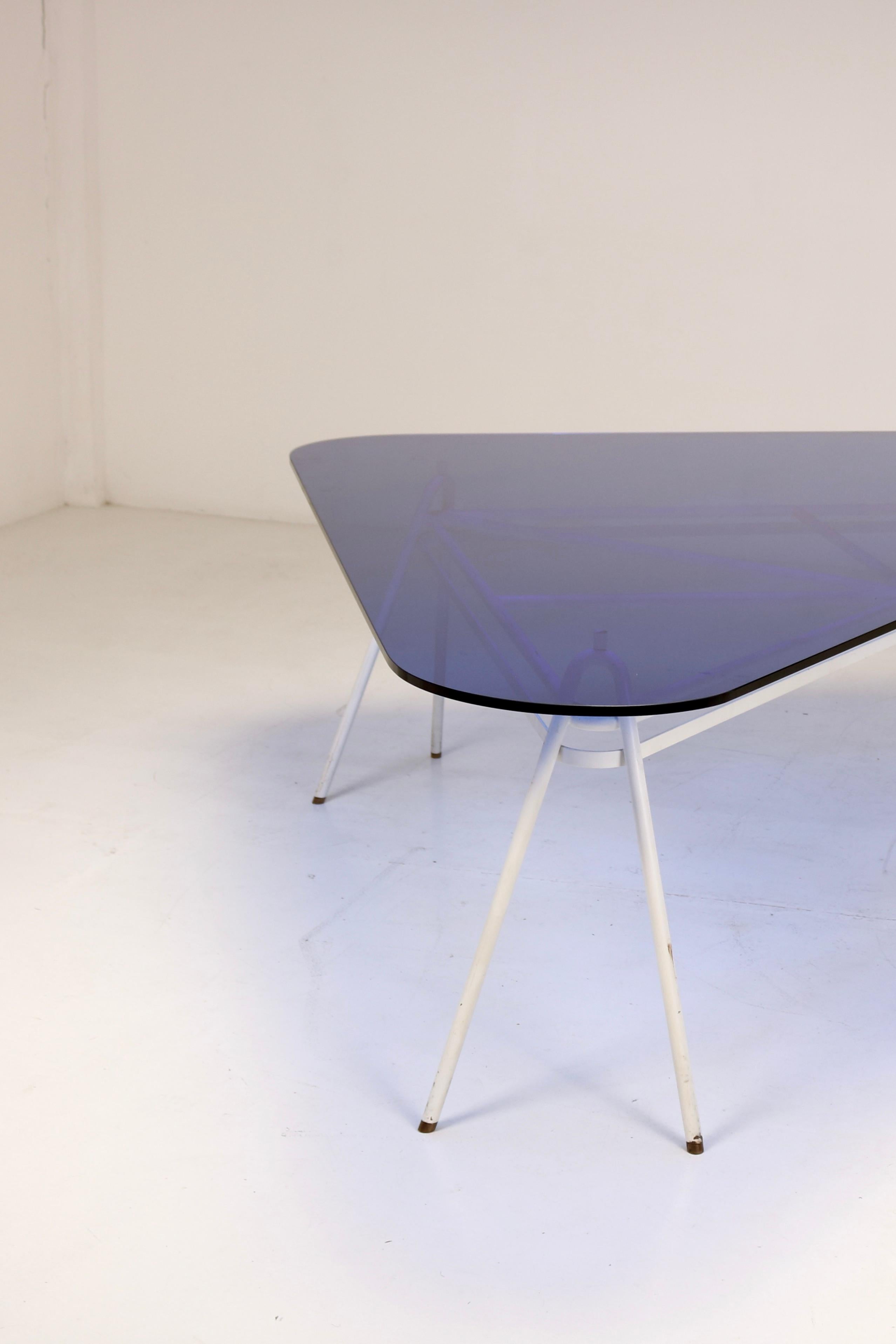 Important Glass Table in Blue by Guido Buratti, 1980s In Good Condition In Milan, IT