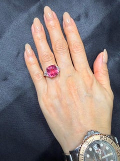 Important GRS Certified 9.09 Cts Mahenge Spinel Diamond 3 Stone Cocktail Ring.