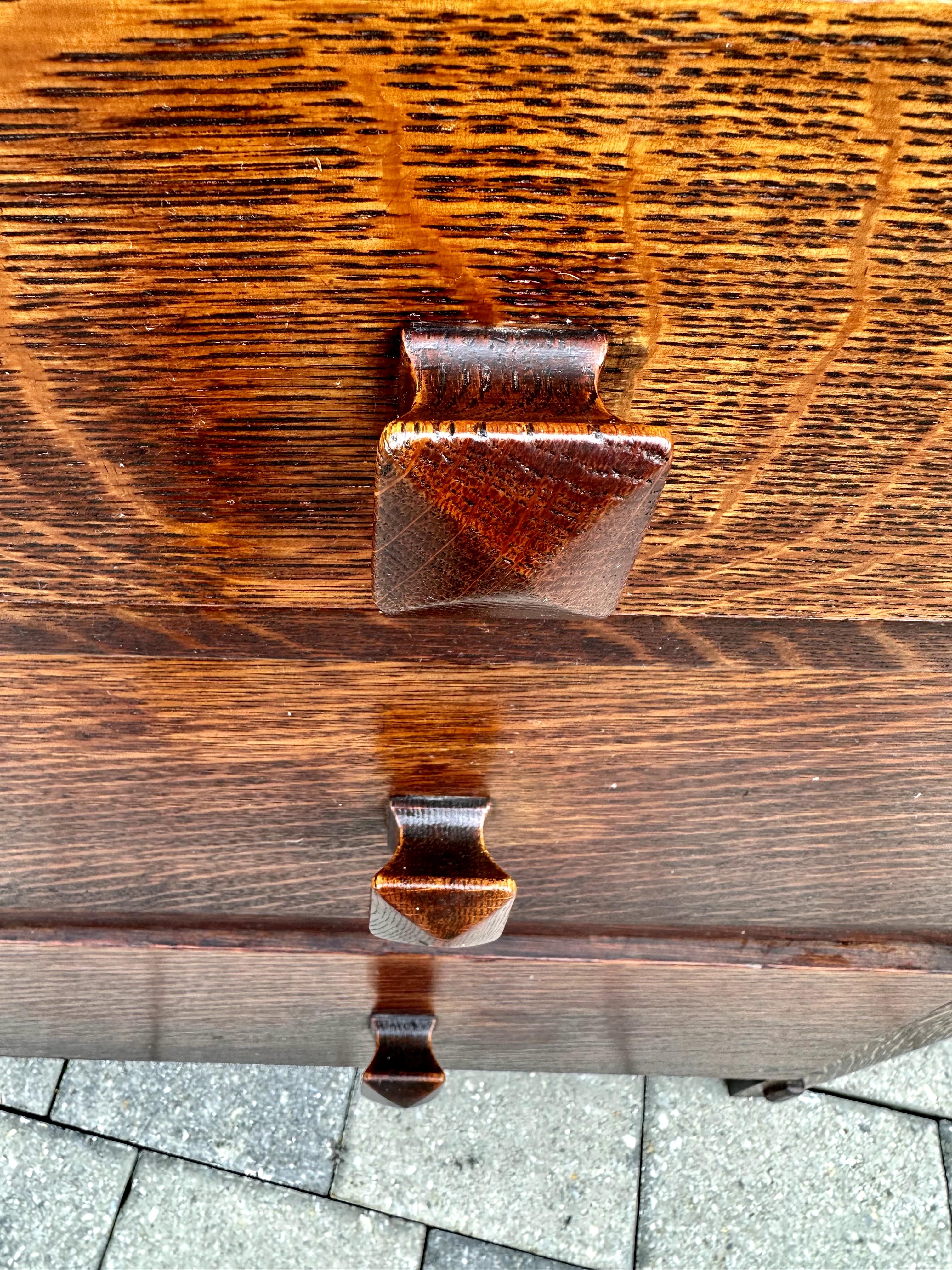 Wichtig   GUSTAV  STICKLEY  Schöne frühe Kommode  IN NEUWERTIGEM ZUSTAND- W7798 1