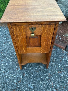 Important Gustav Stickley stand from: "the new furniture"- FROM 1901 W3331
