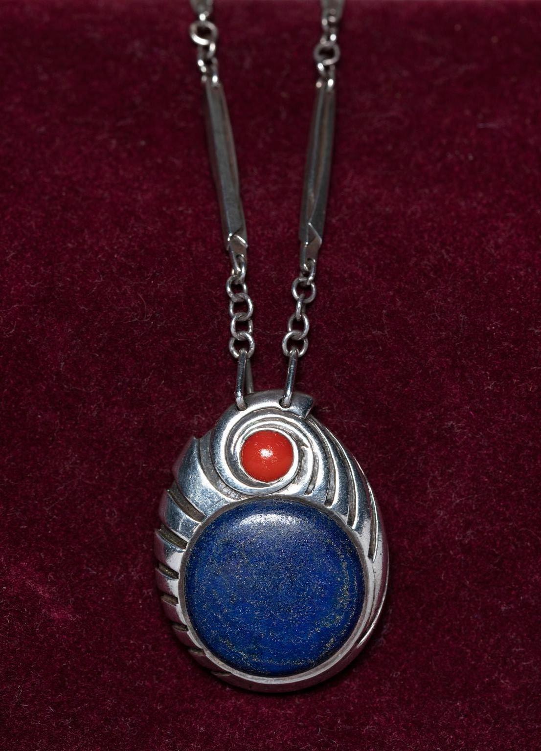 American Extremely RareHarry Bertoia Necklace Sterling Silver Lapis Coral ca. 1940 For Sale
