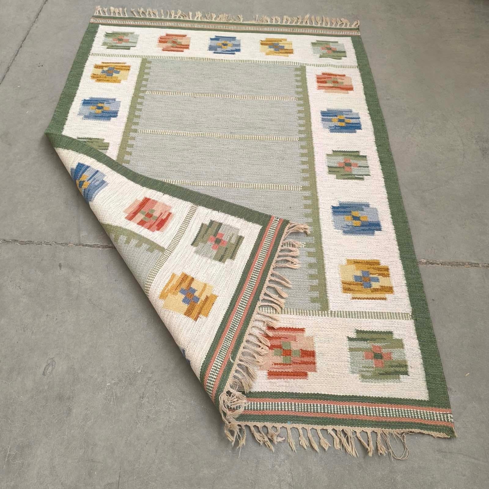 Important modèle historique de kilim suédois 