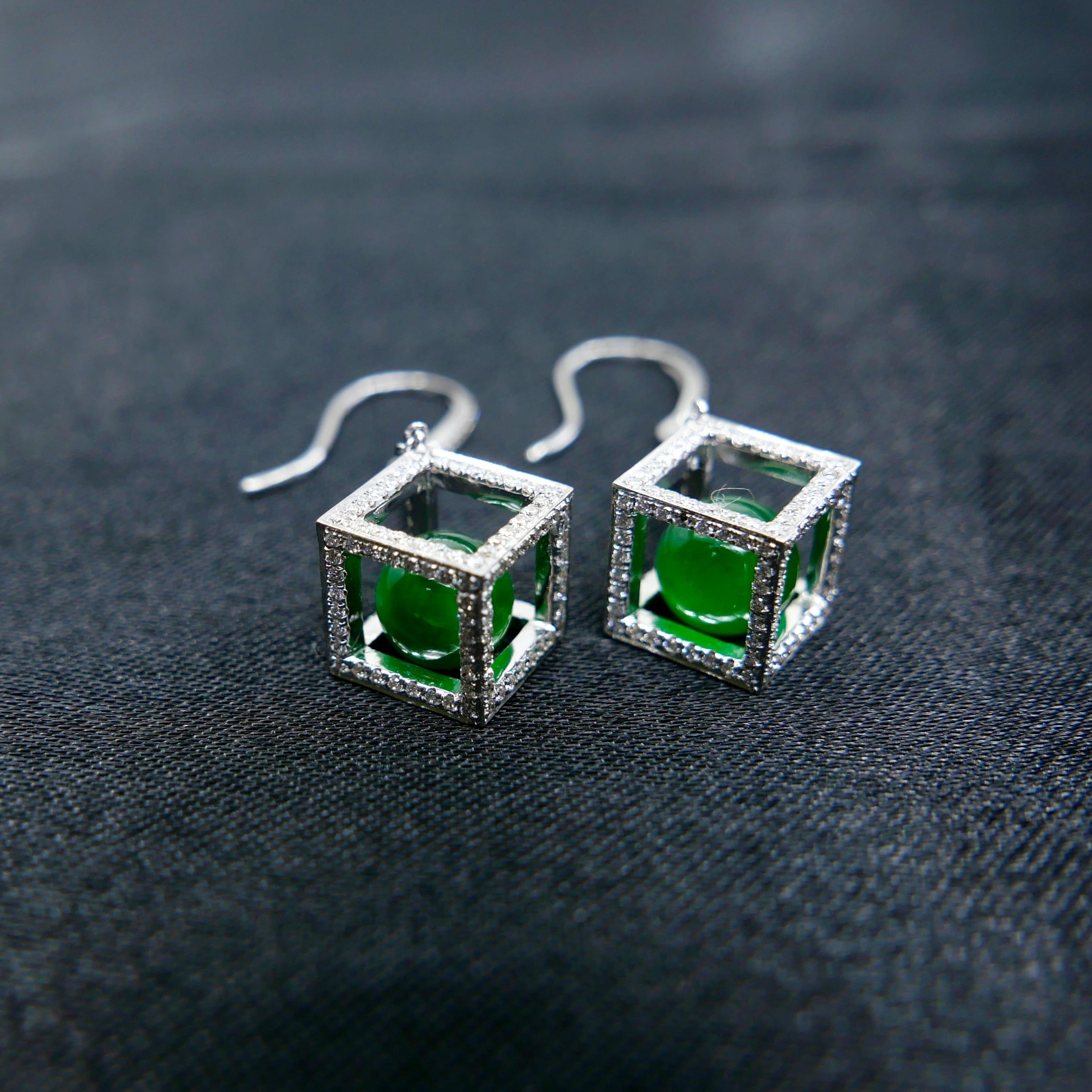Important Imperial Jade Beads & Diamond Earrings, Collector's Imperial Green For Sale 1