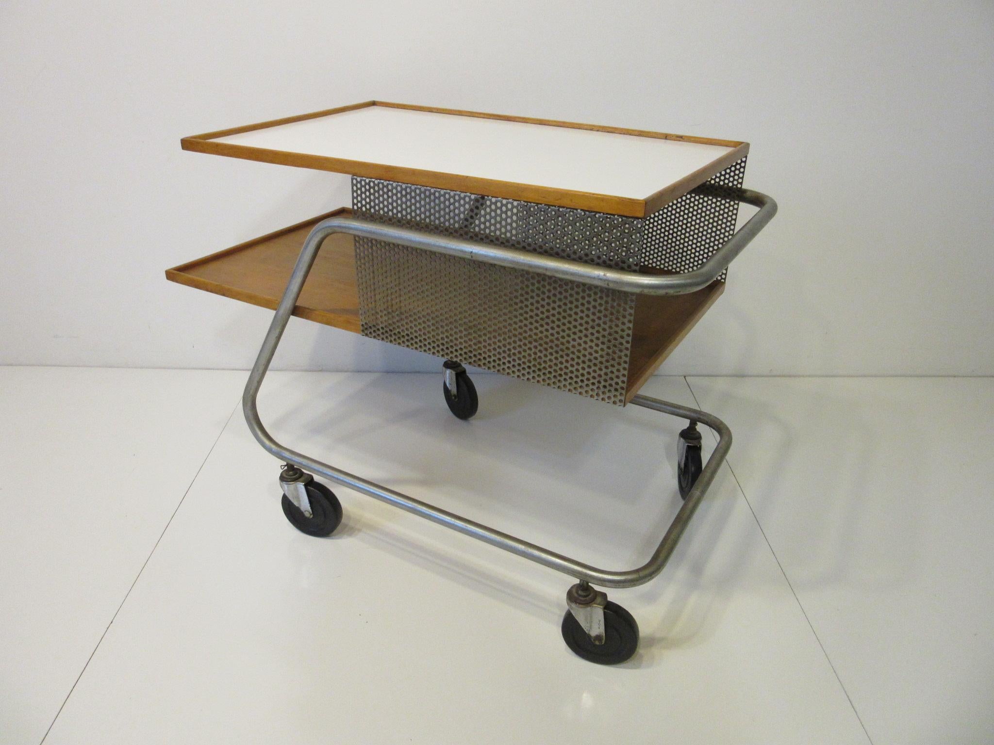 Important Bar Cart Industrial Styled by Franziska & James Hosken In Good Condition In Cincinnati, OH