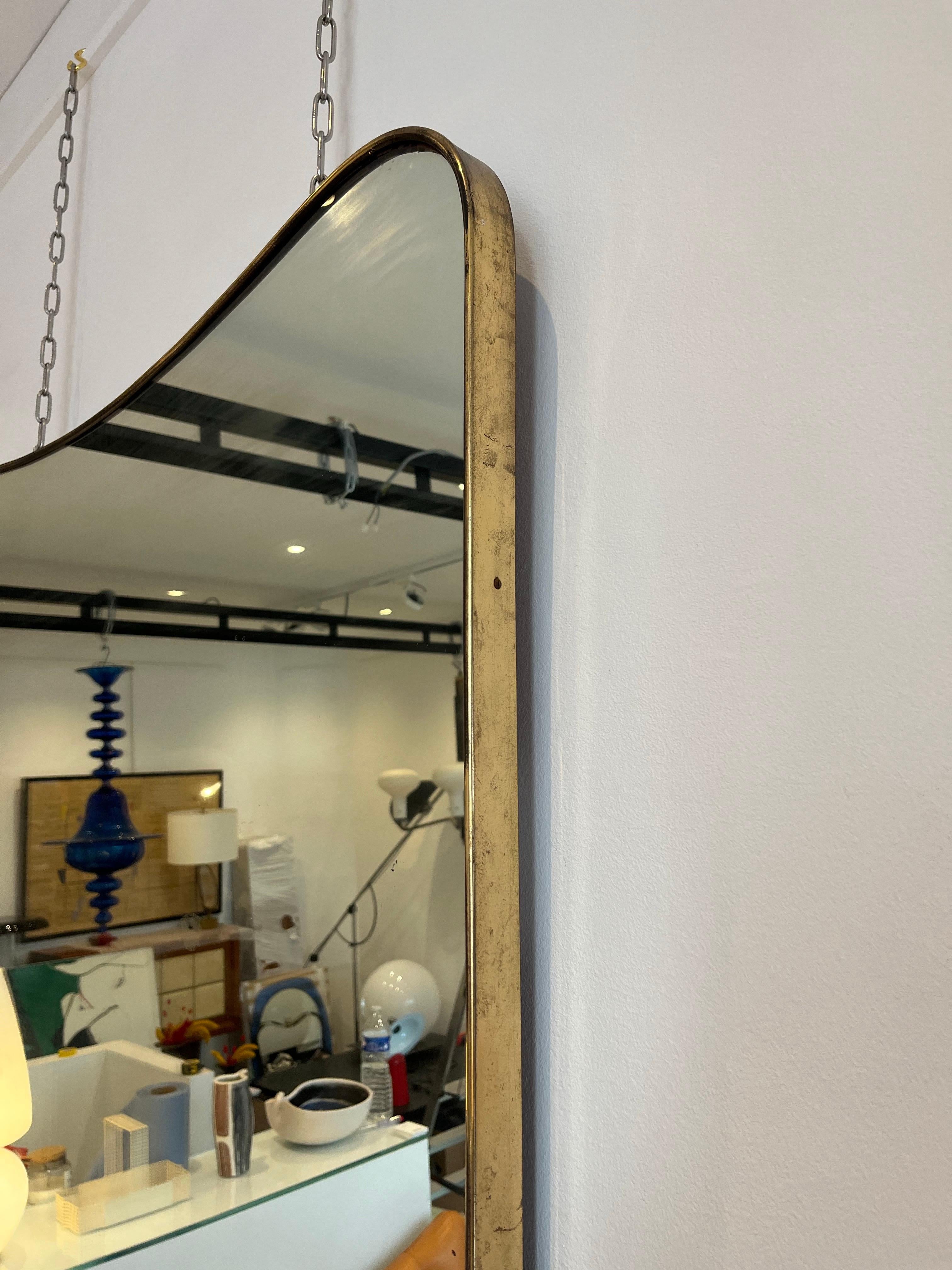 Importante espejo italiano de latón atribuido a Gio Ponti, década de 1940 Moderno de mediados de siglo en venta