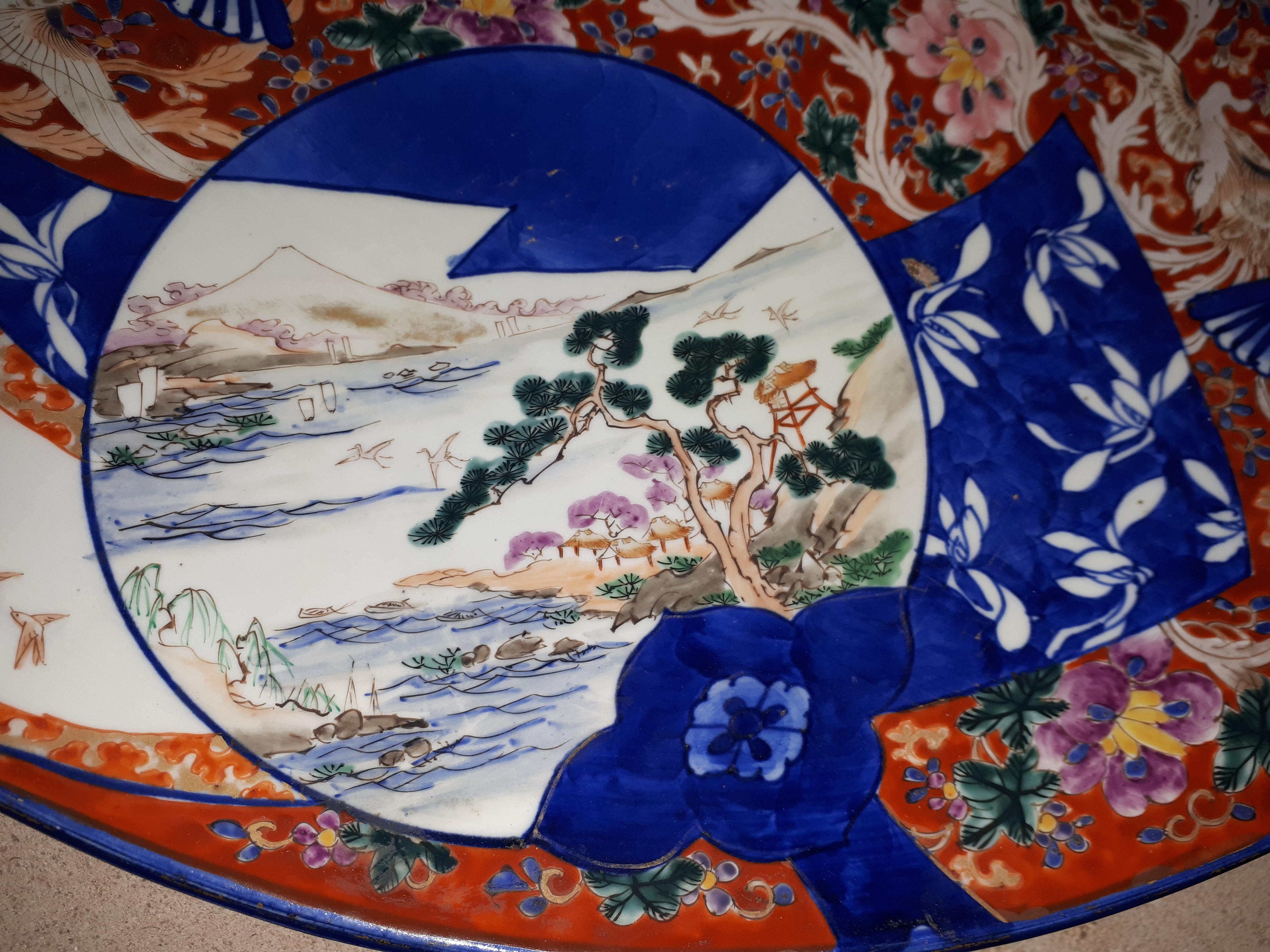 Important Japanese Arita (Imari) Porcelain Dish, Japan Edo Period For Sale 3