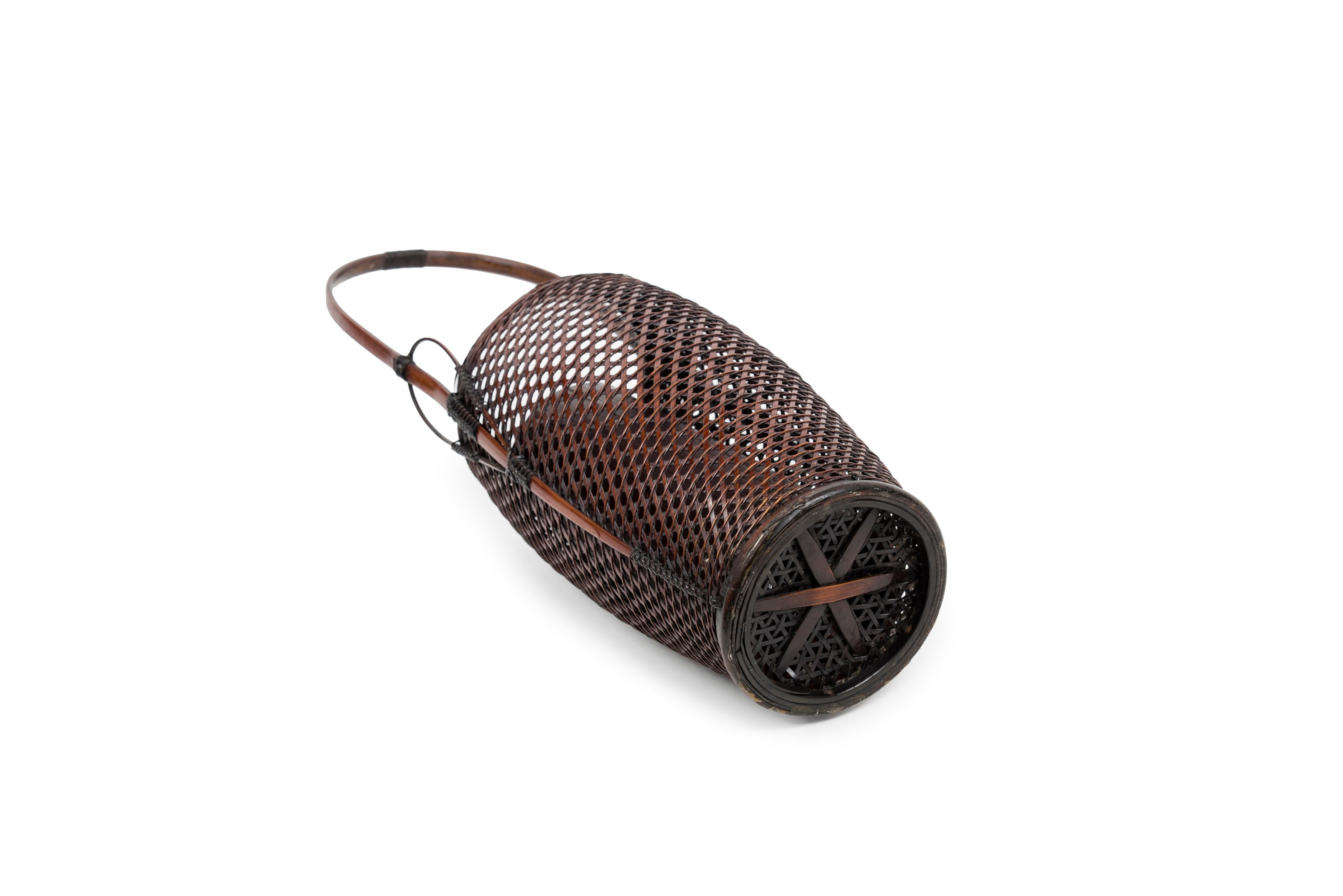 Bambou Important panier Ikebana japonais de forme oblongue en vente
