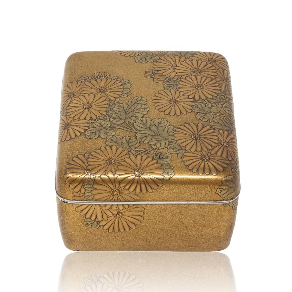 Important Japanese Lacquer Presentation Box Gifted by Japanese President to RAF For Sale 4