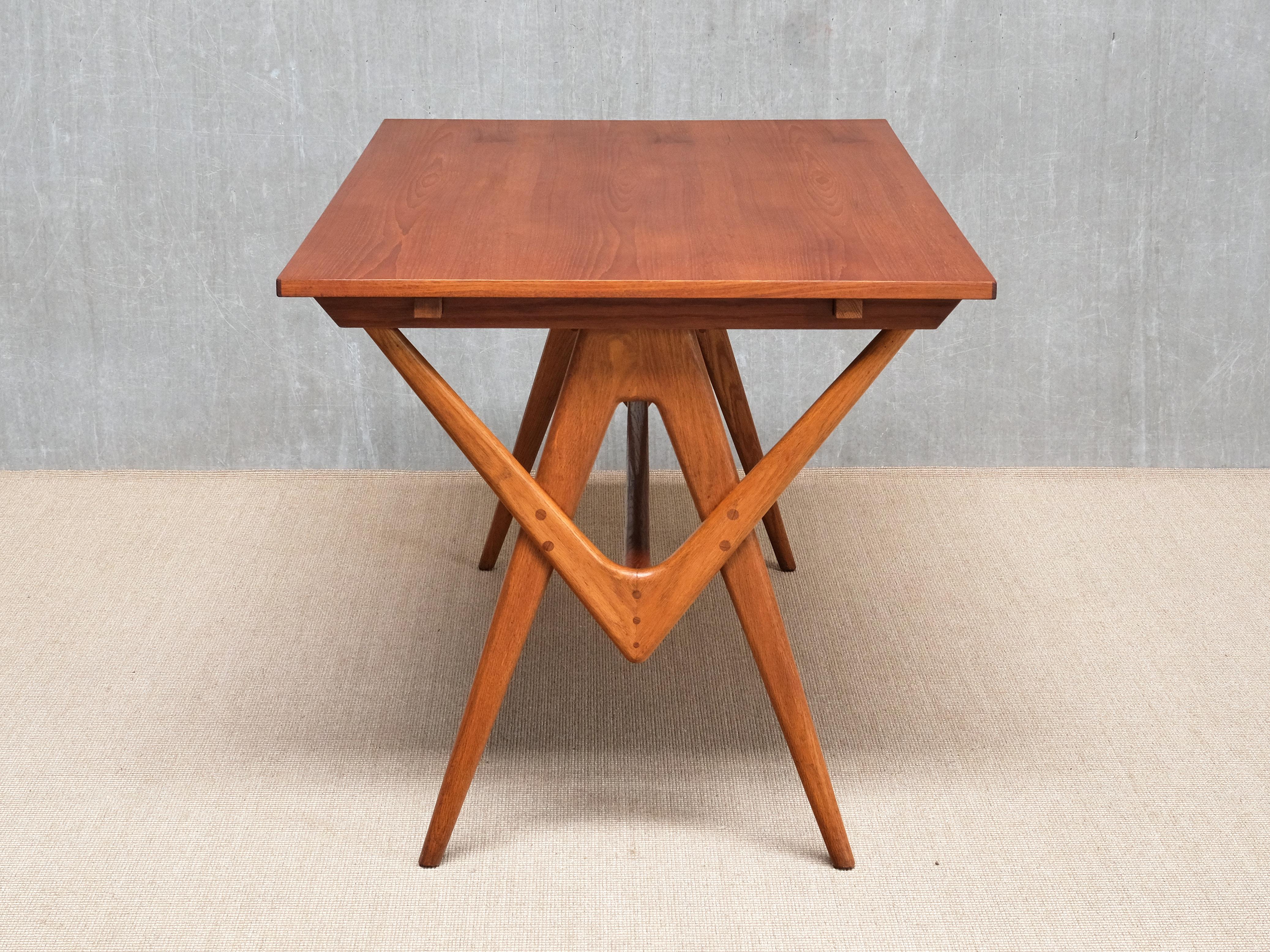 Mid-20th Century Important Knud Mortensen Extendable Dining Table in Oak and Teak, Denmark, 1955 For Sale