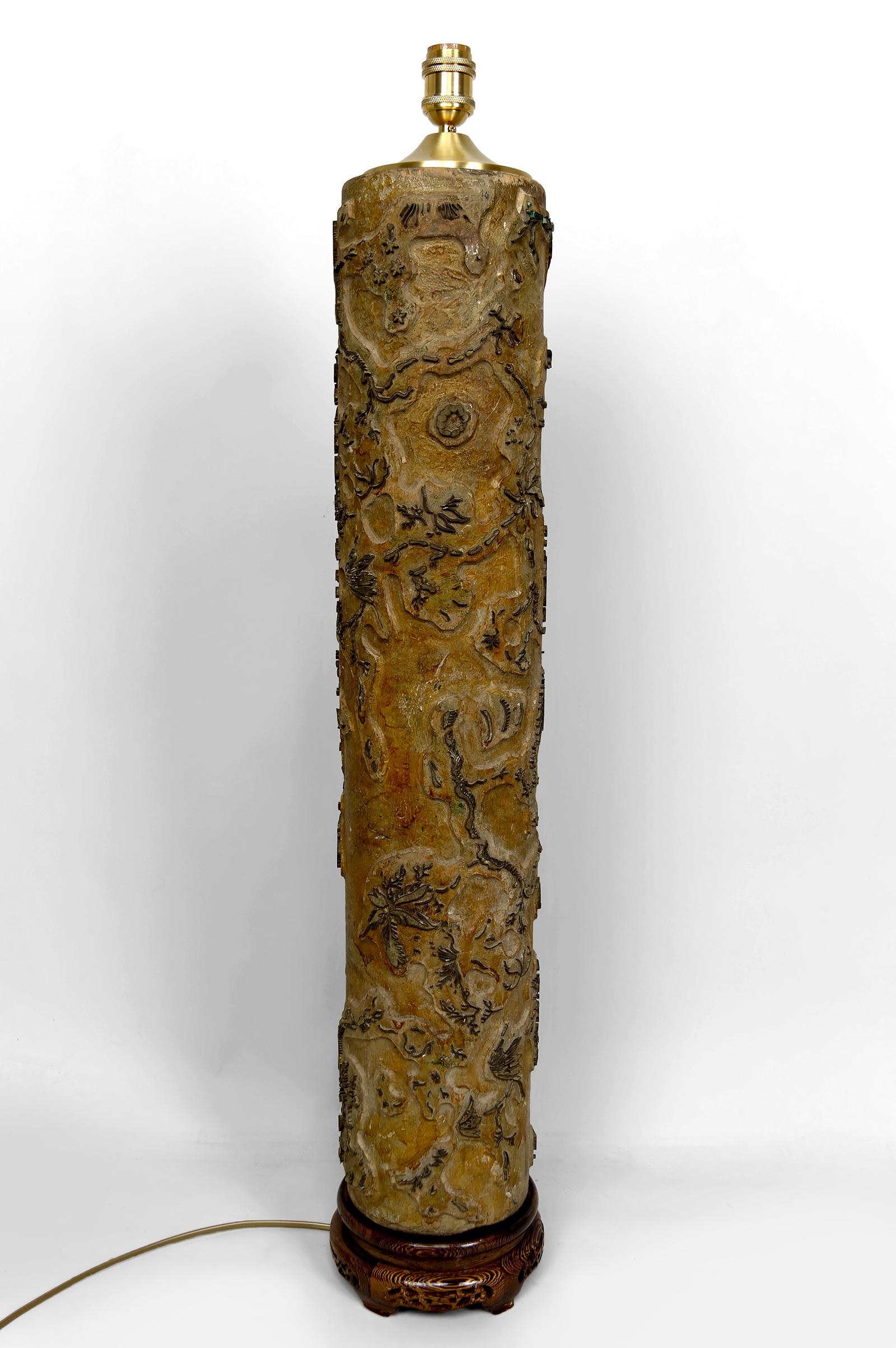 Lampe importante - Rouleau à encre industriel victorien ancien - Fin du 19ème siècle

Sublime et rare lampe de caractère, fabriquée à partir d'un rouleau d'encre ancien utilisé à l'origine pour l'impression de papiers peints ou de tissus, datant de