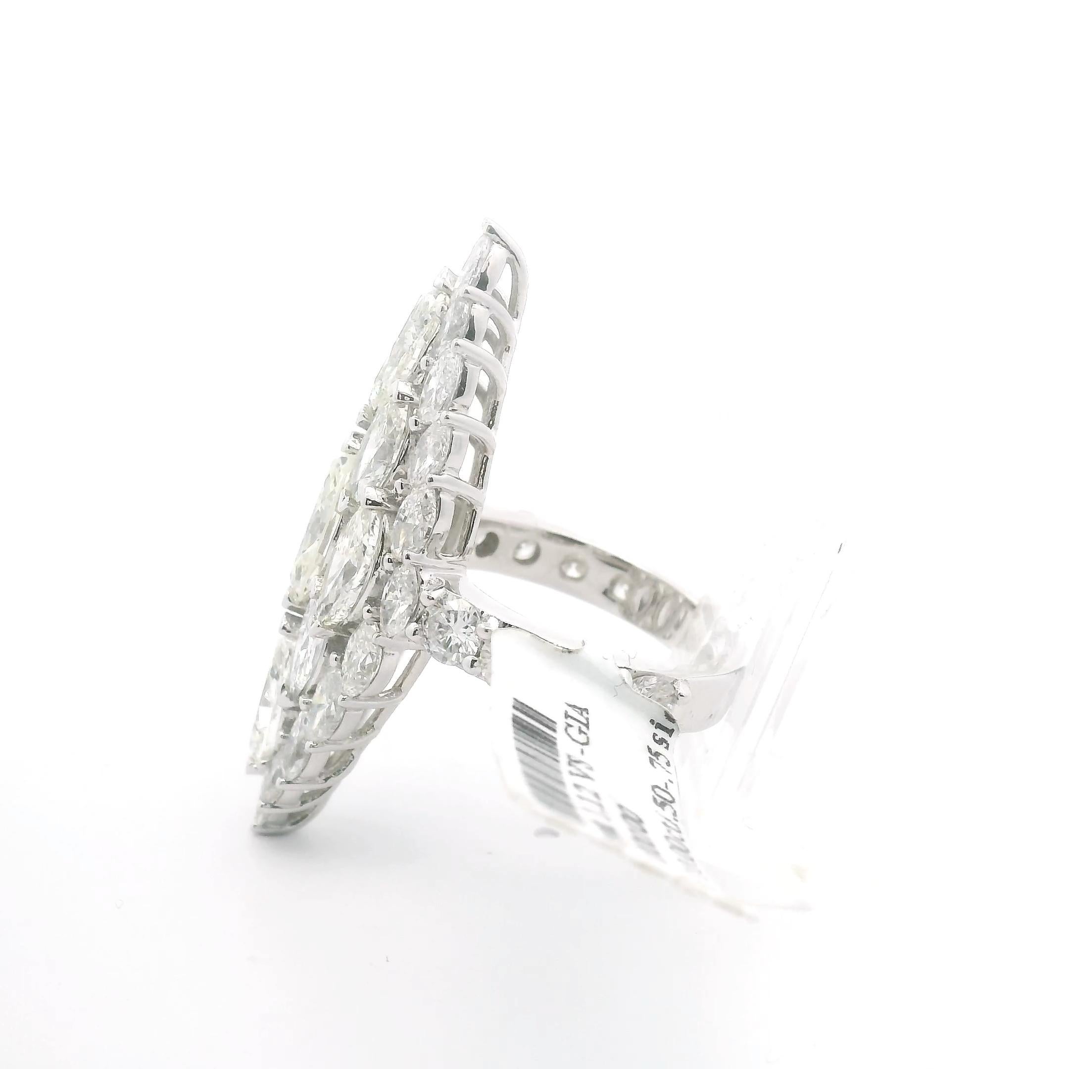 Important Large Marquise Shape 10.00ct Total Solitaire Diamond Cocktail Ring For Sale 2