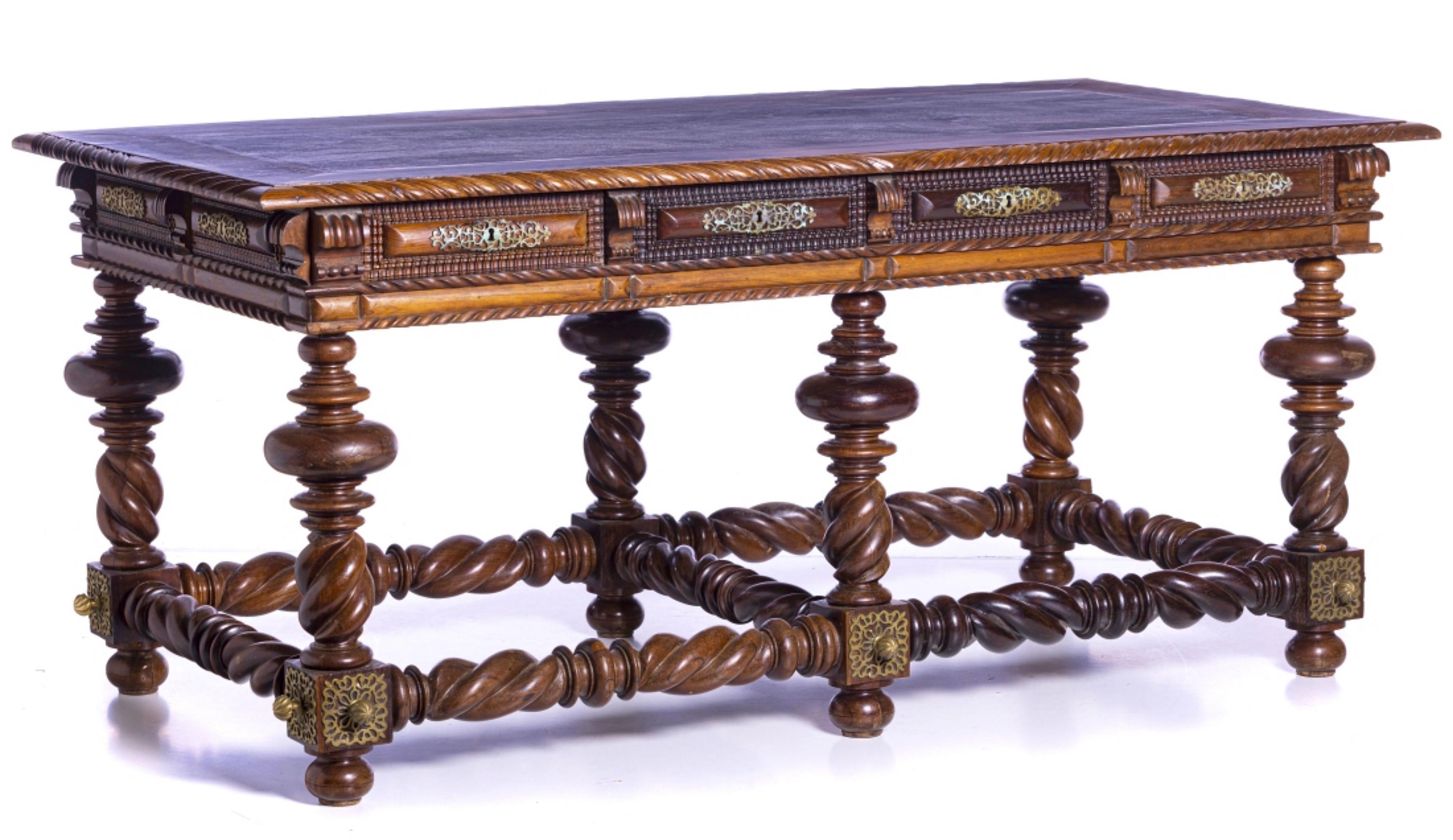 Important Large Portuguese Buffet Table 17th Century In Good Condition In Madrid, ES