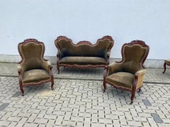 Importante salotto in noce in stile Luigi Filippo, 15 pezzi, 1830 circa