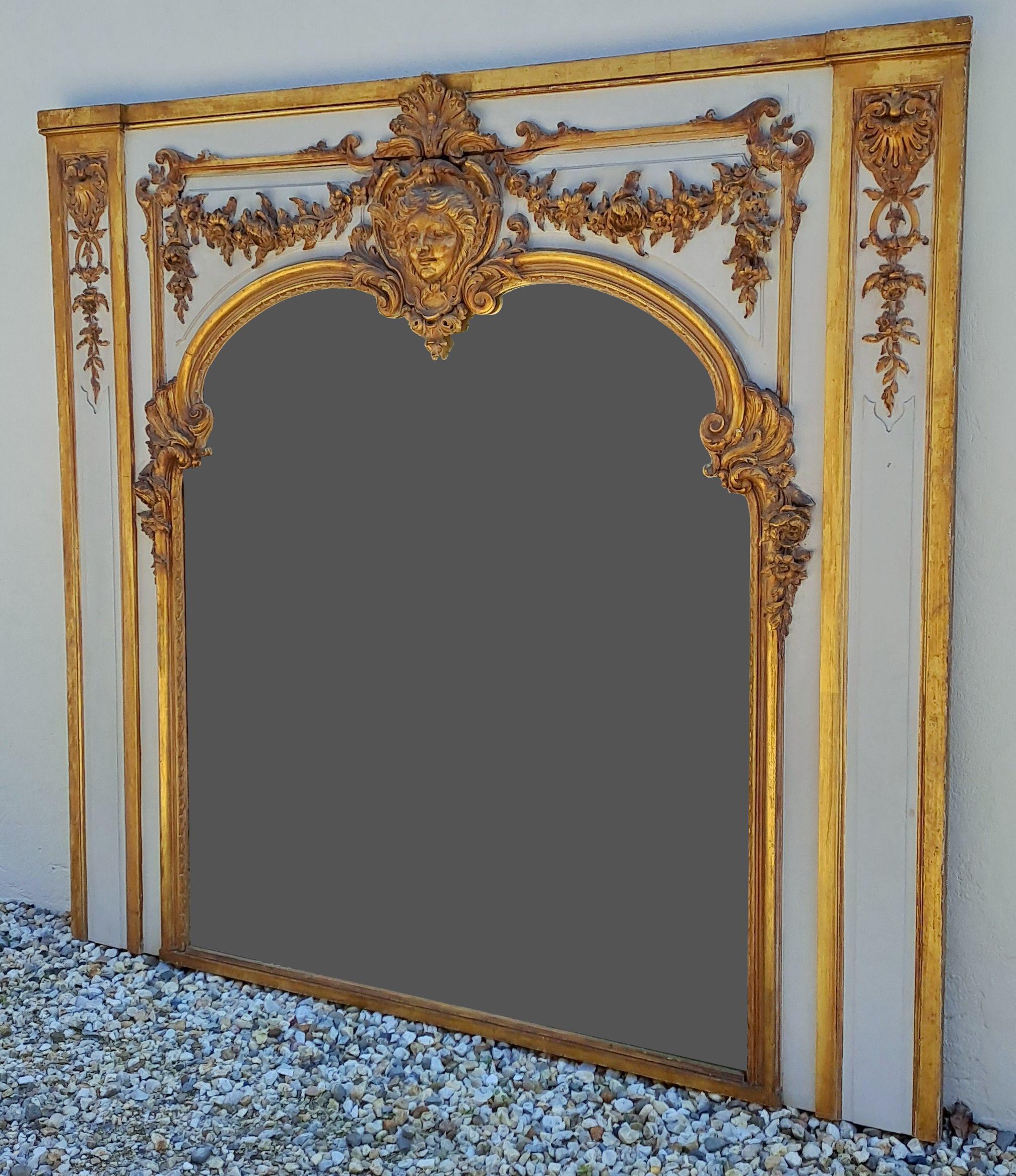 Important Louis XIV Style Trumeau In Lacquered And Gilded Wood For Sale 5