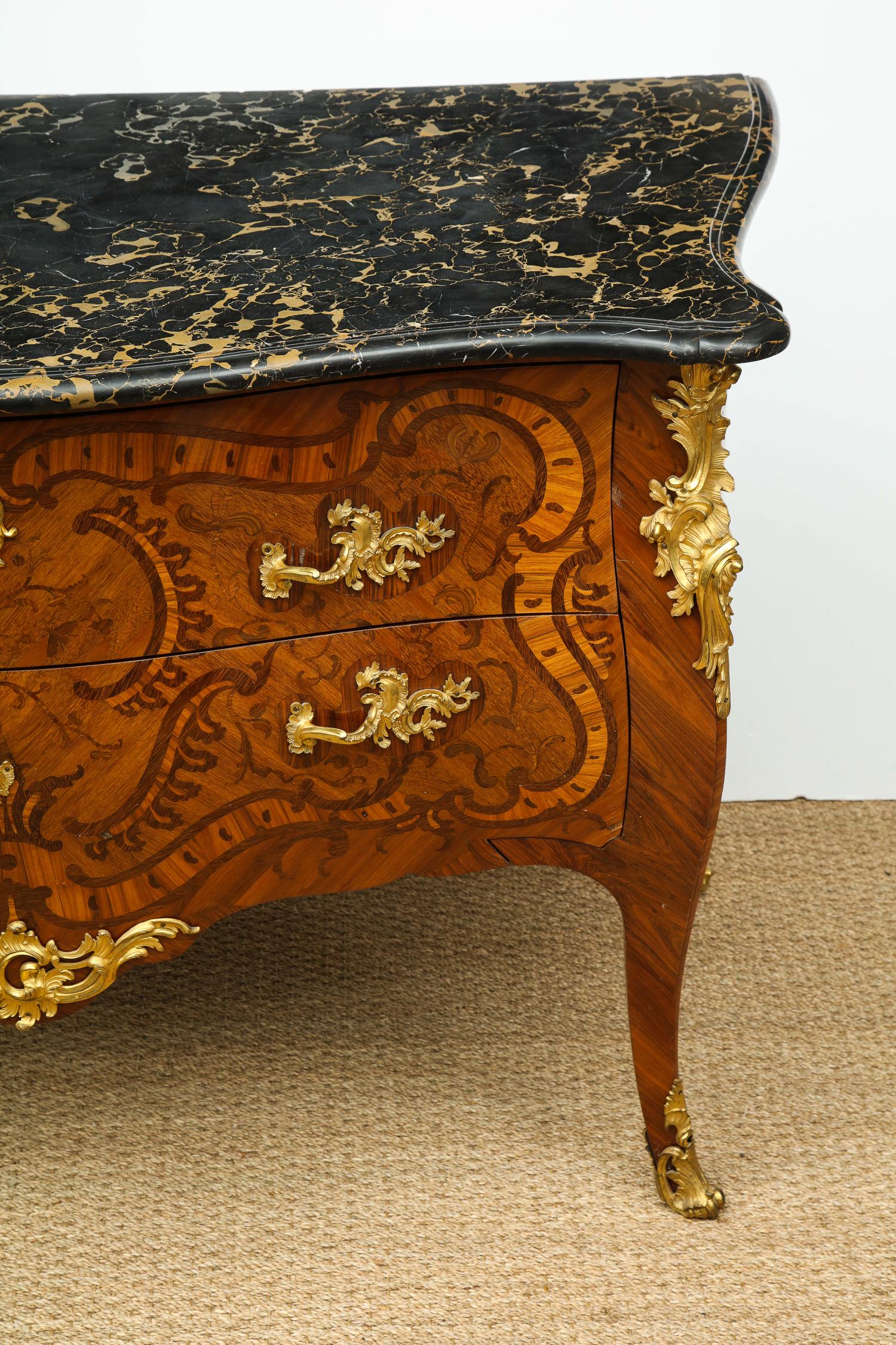 French Important Louis XV Inlaid Kingwood Commode by Pierre Migeon For Sale