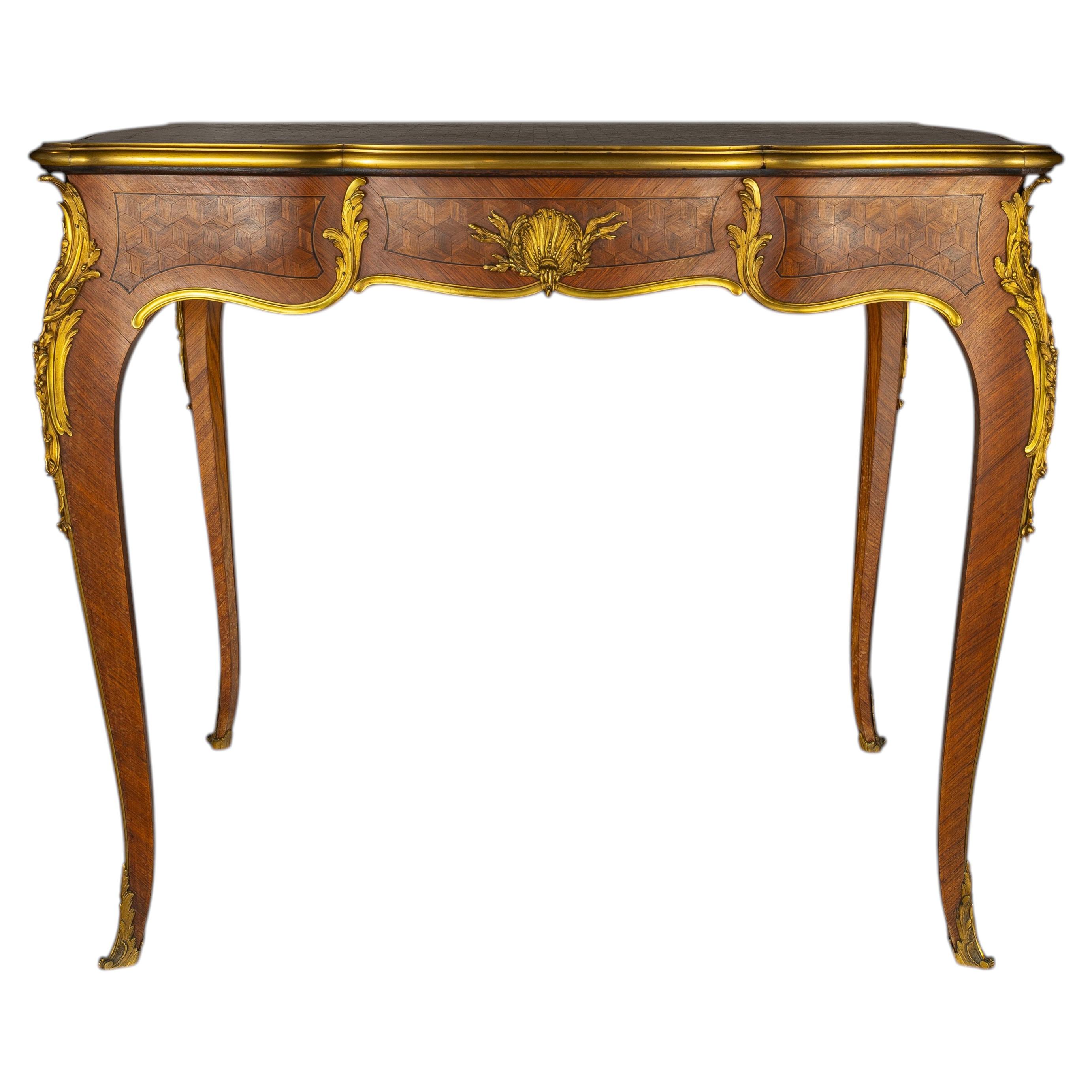 Importante Bureau Plat de marquetería estilo Luis XV de François Linke