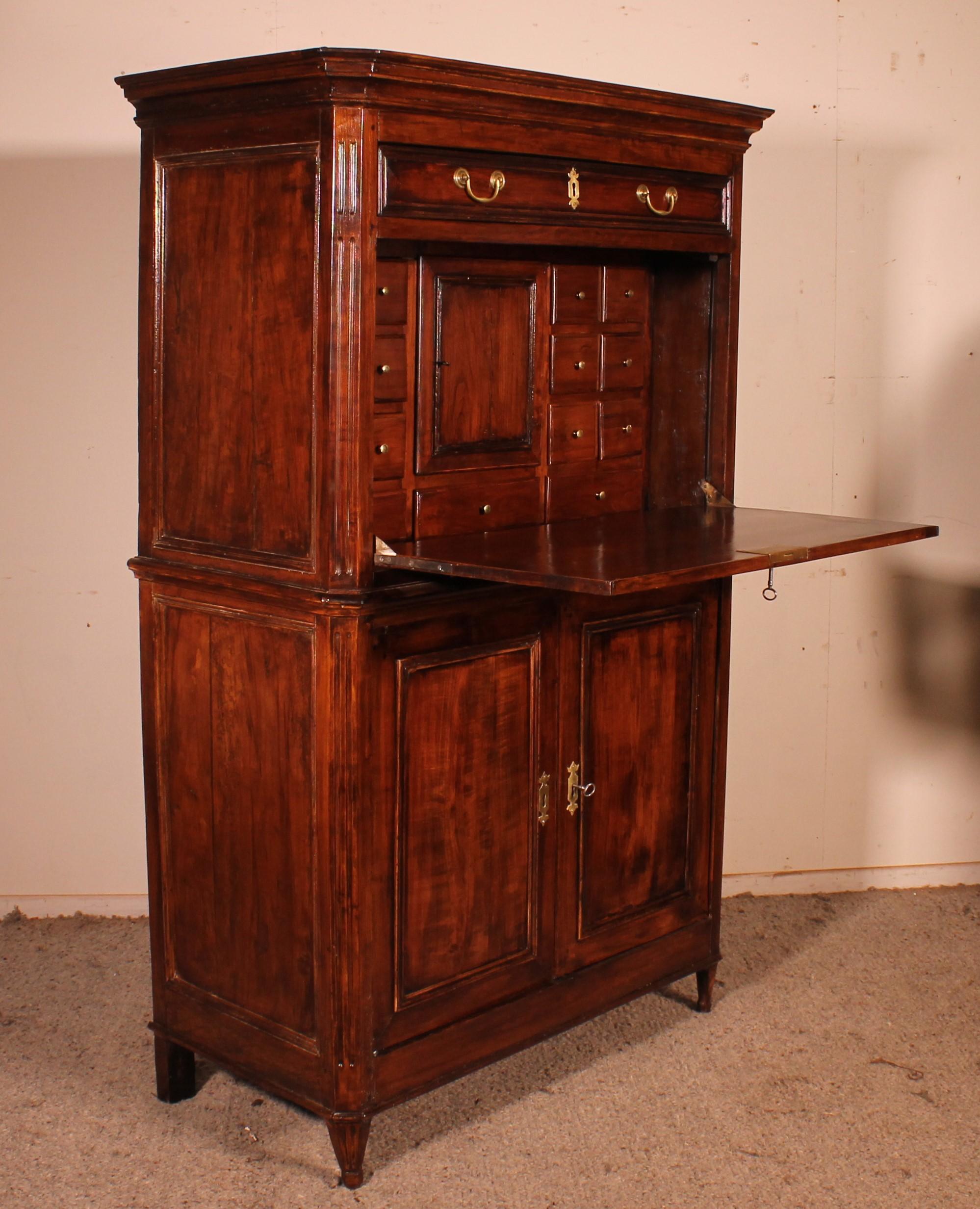 Important Louis XVI Cherrywood Secretary 18th Century For Sale 6