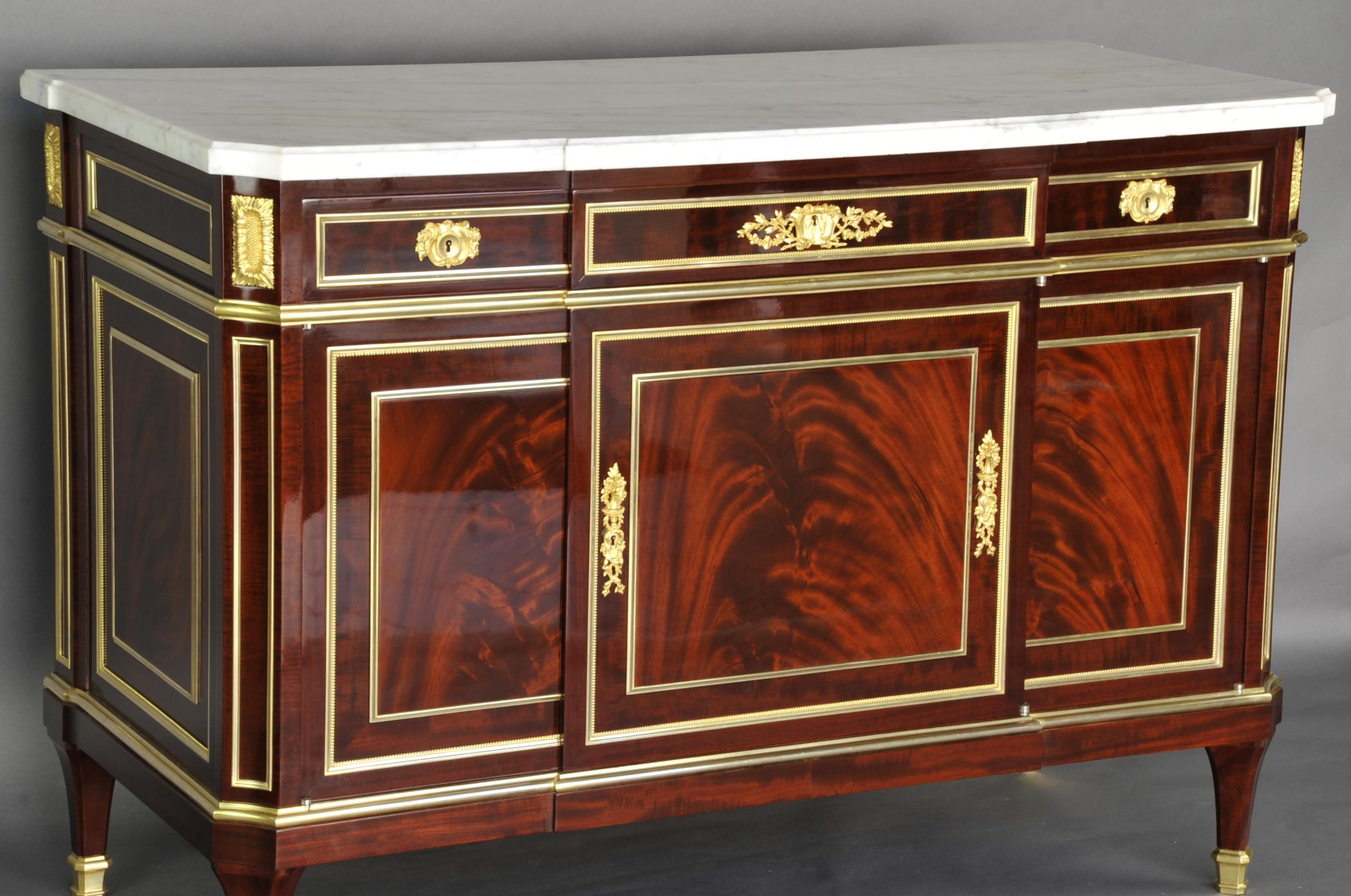 Francese Importante commode Luigi XVI con il timbro di Gervais Durand in vendita