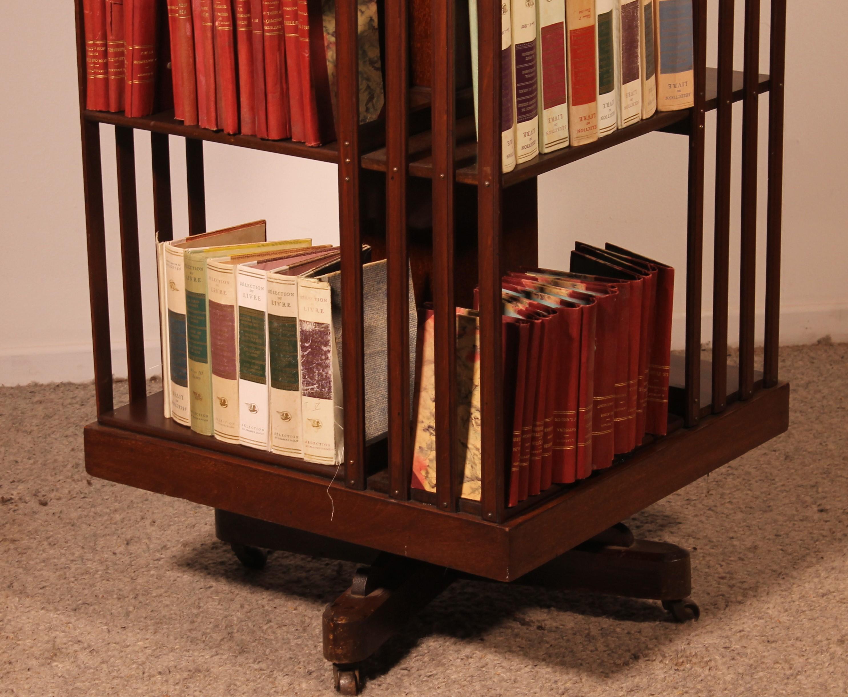 British Important Mahogany Revolving Bookcase From The 19th Century For Sale