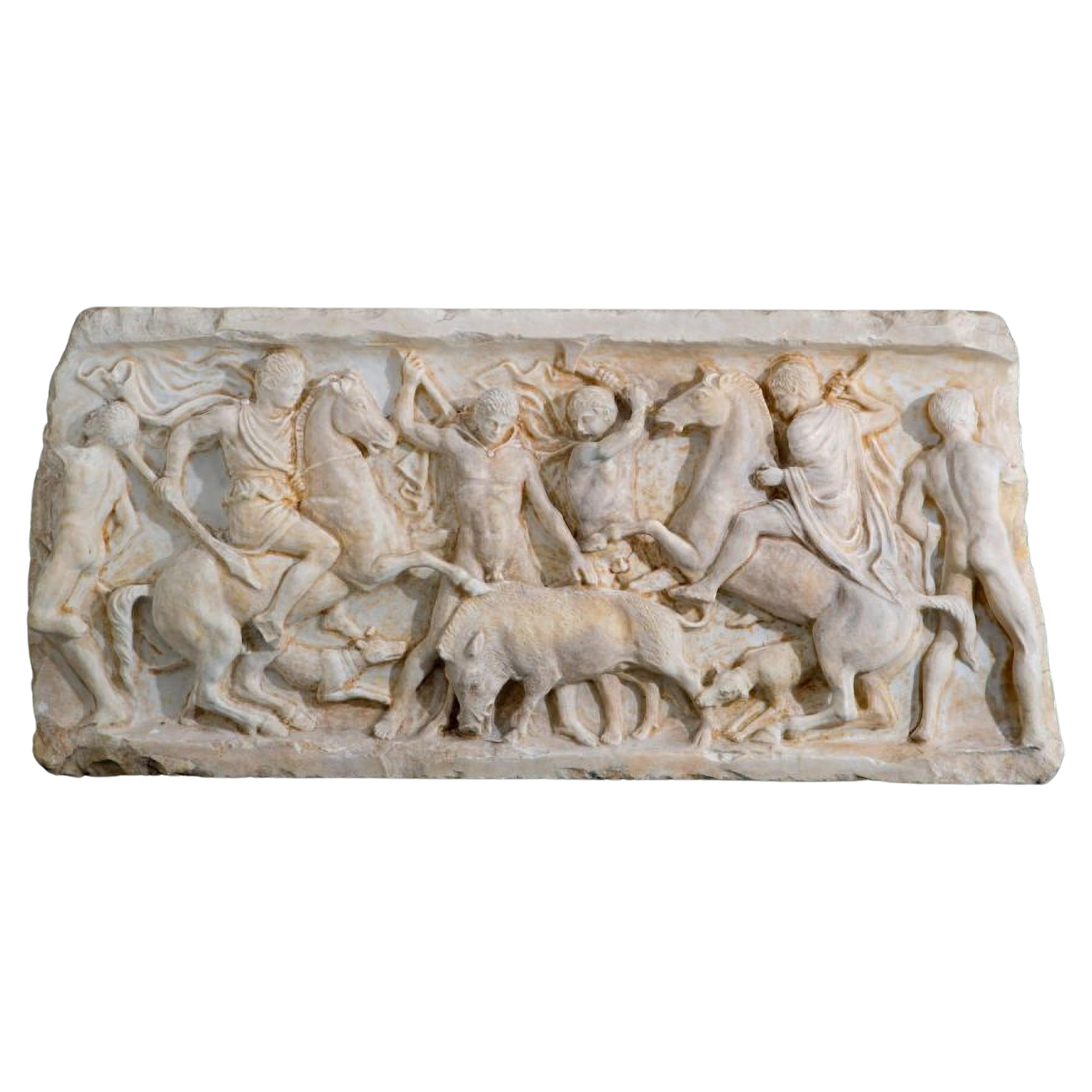 Important Marble High Relief "BOAR HUNT" 18th Century For Sale