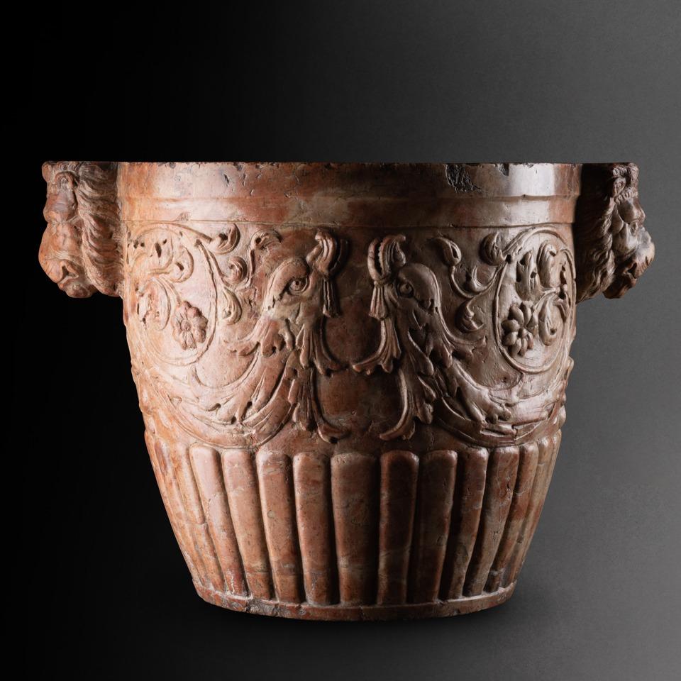 Importante mortaio in marmo di Rosso Di Verona, Firenze, inizio XVII secolo in vendita 5