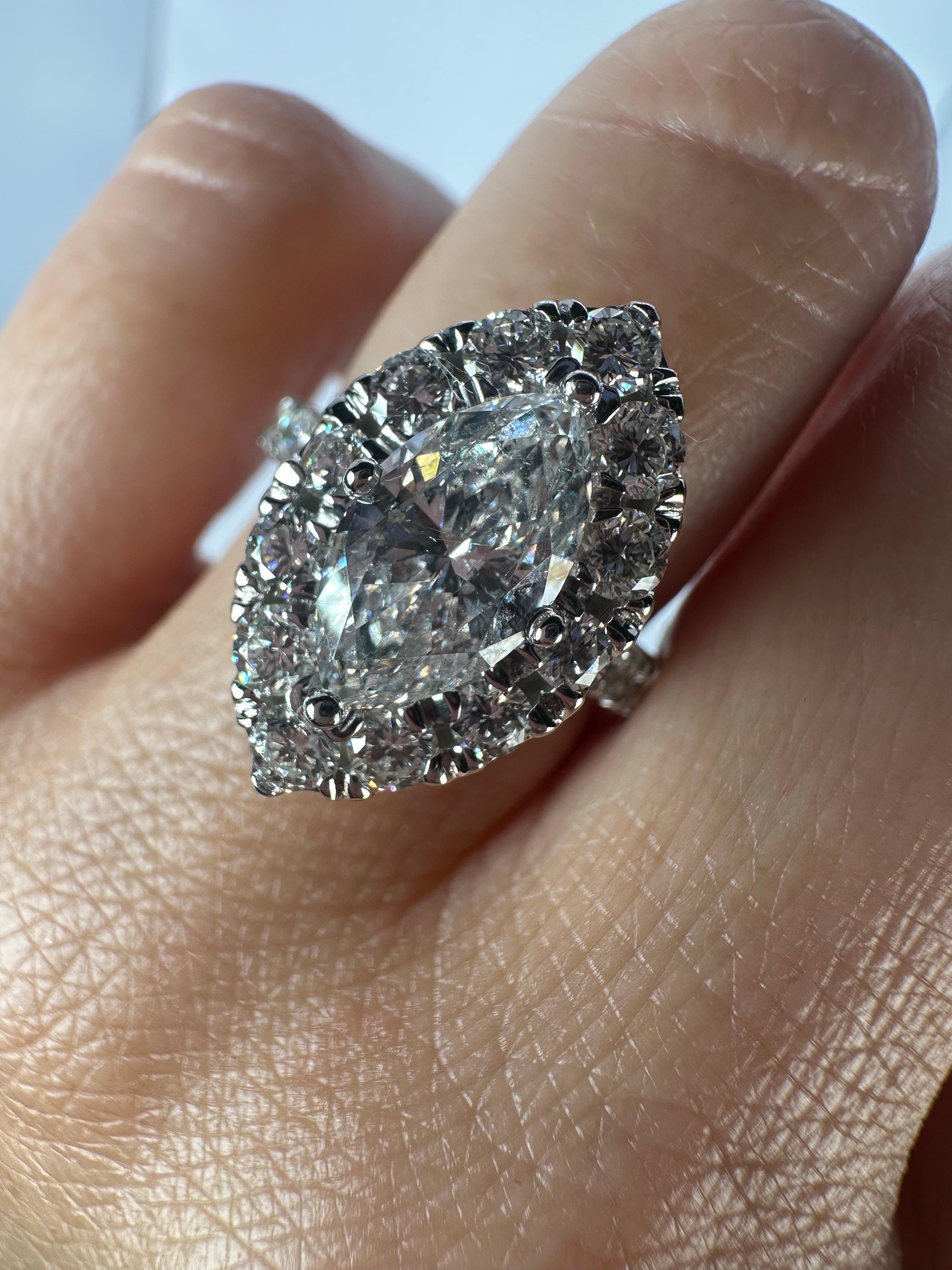 Wichtiger Marquise-Diamant-Verlobungsring 14KT Gold 1,80ct in der Mitte GIA 5