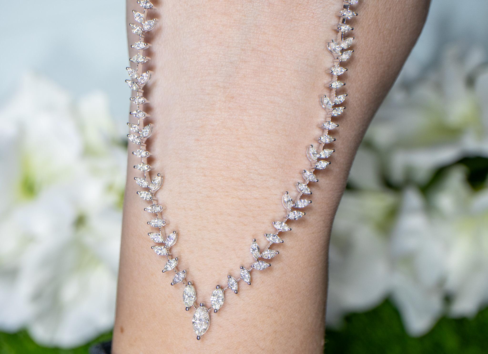 Important Marquise Diamond Necklace 4.5 Carats 18K White Gold In Excellent Condition For Sale In Aliso Viejo, CA