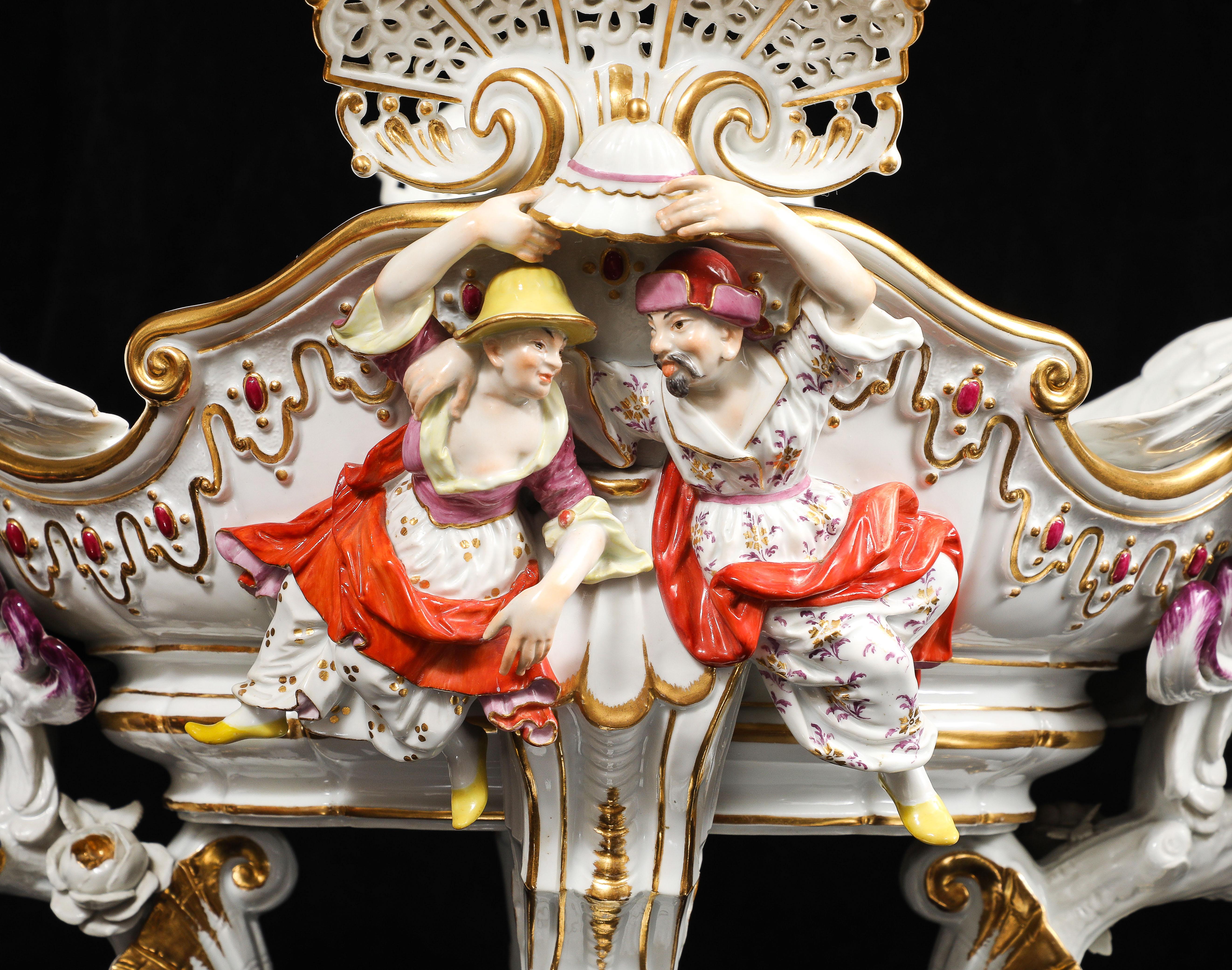 Important centre de table Meissen Chinoiserie avec têtes de coq, par J.J. Kändler en vente 3