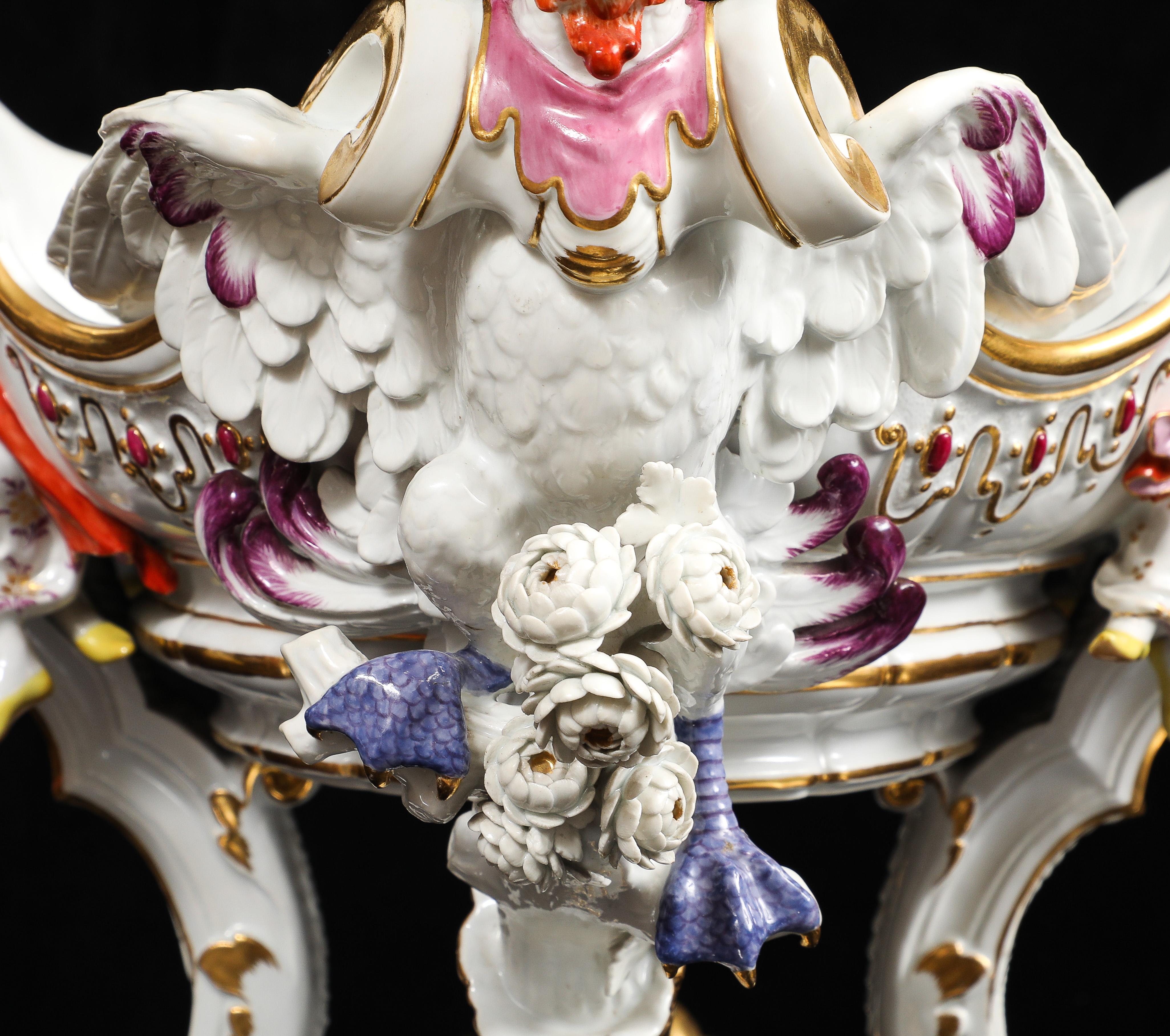 Important centre de table Meissen Chinoiserie avec têtes de coq, par J.J. Kändler en vente 7