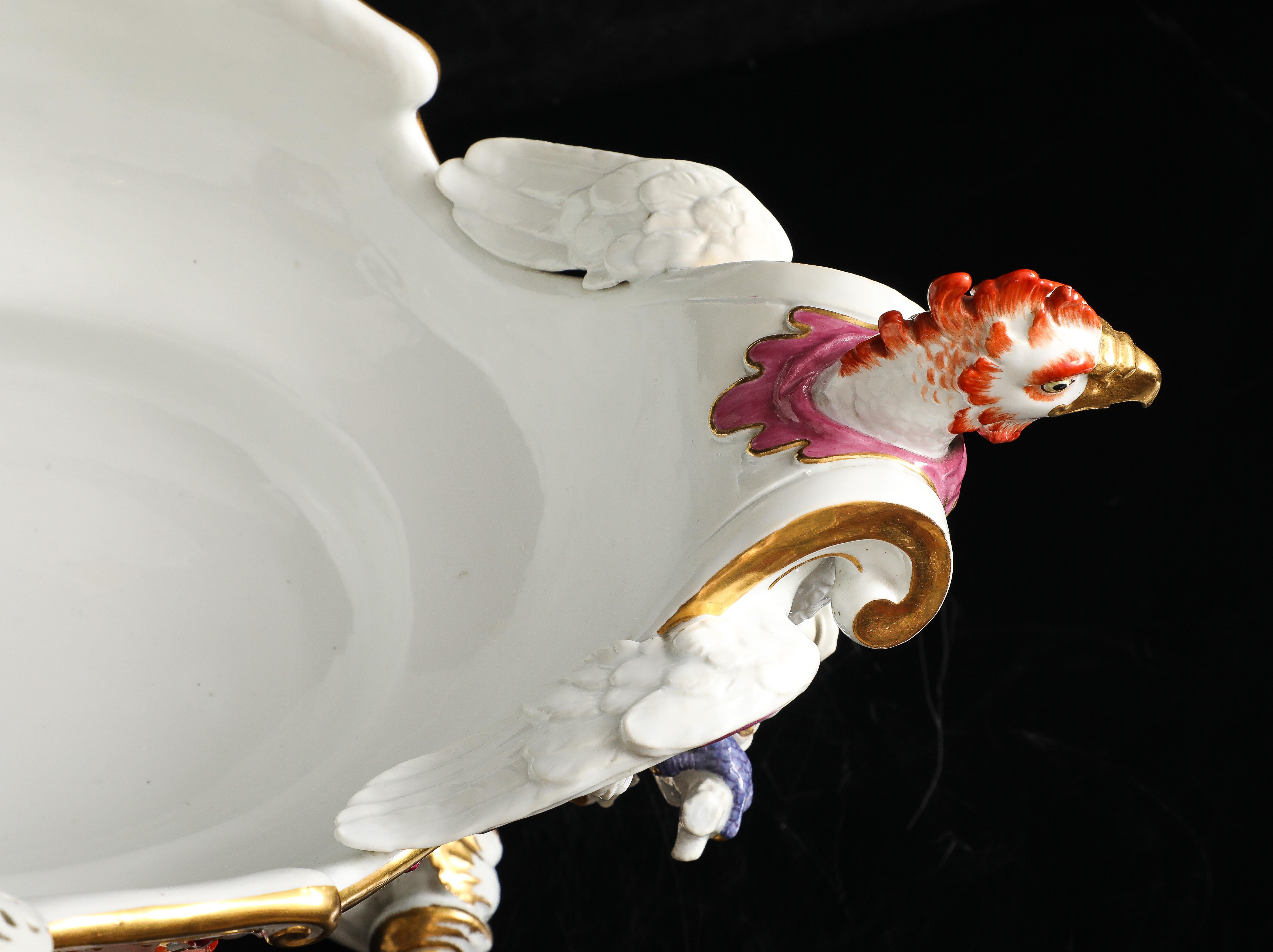 Important centre de table Meissen Chinoiserie avec têtes de coq, par J.J. Kändler en vente 9