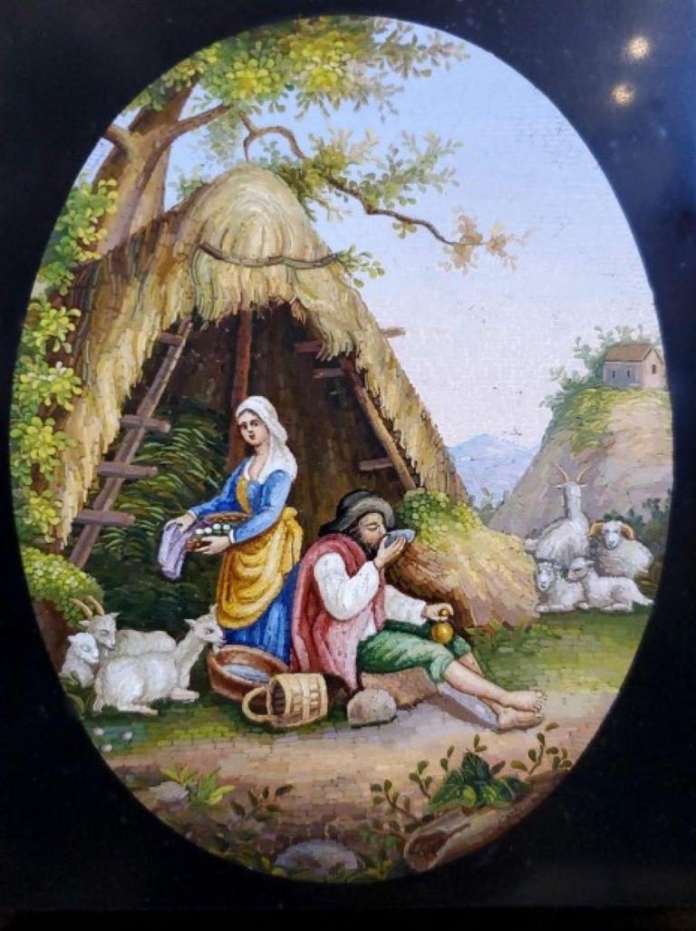 Importante micromosaïque représentant une scène pastorale avec femme, homme et mouton en vente 2