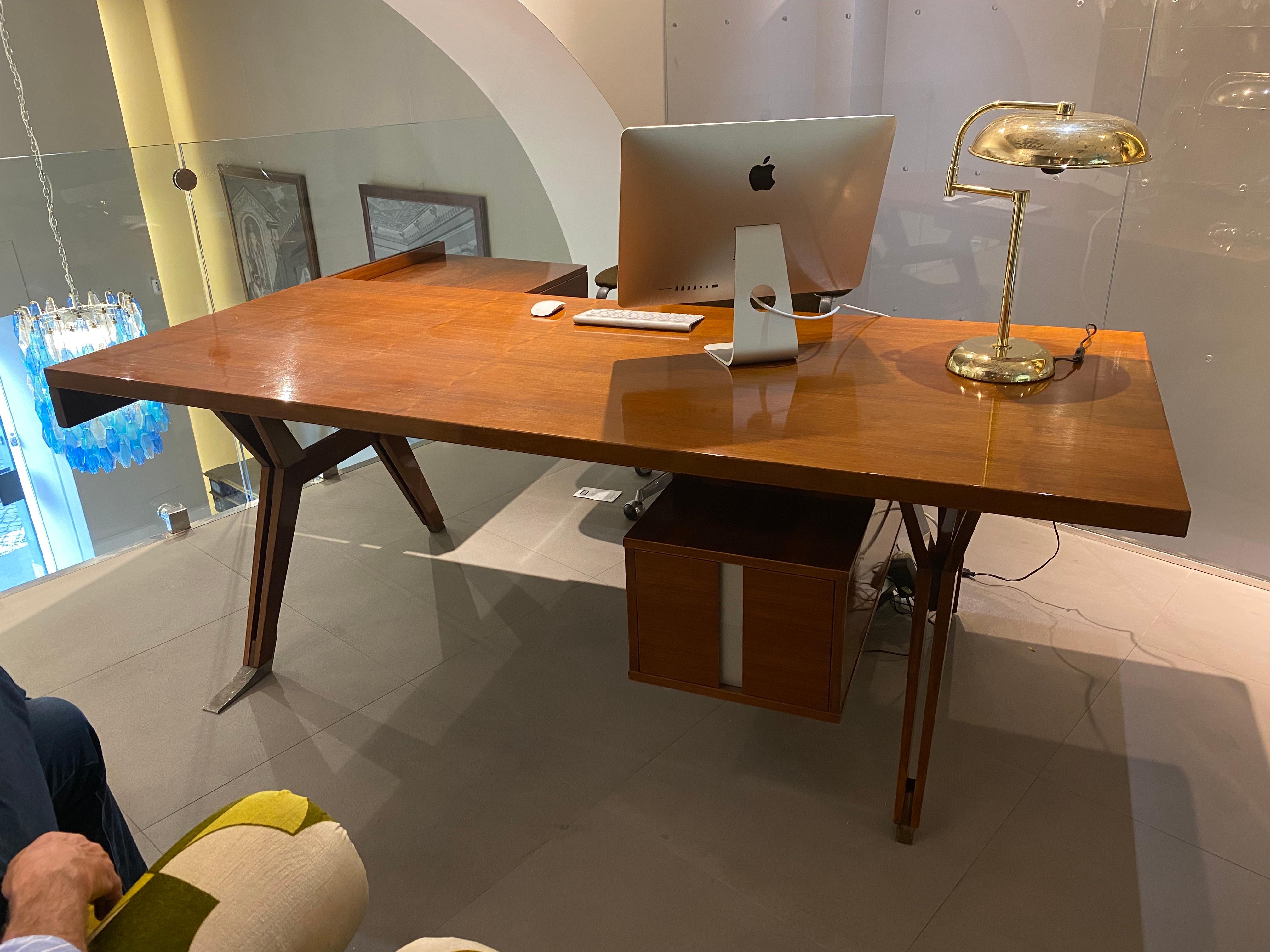 Important Mid Century Executive Desk by Ico Parisi for MIM 1958 For Sale 6